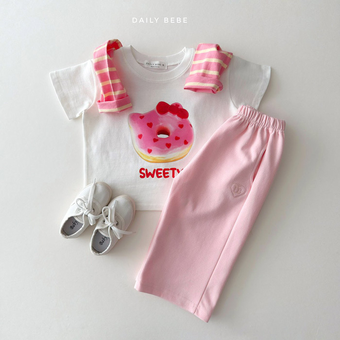 🇰🇷Dailybebe tee