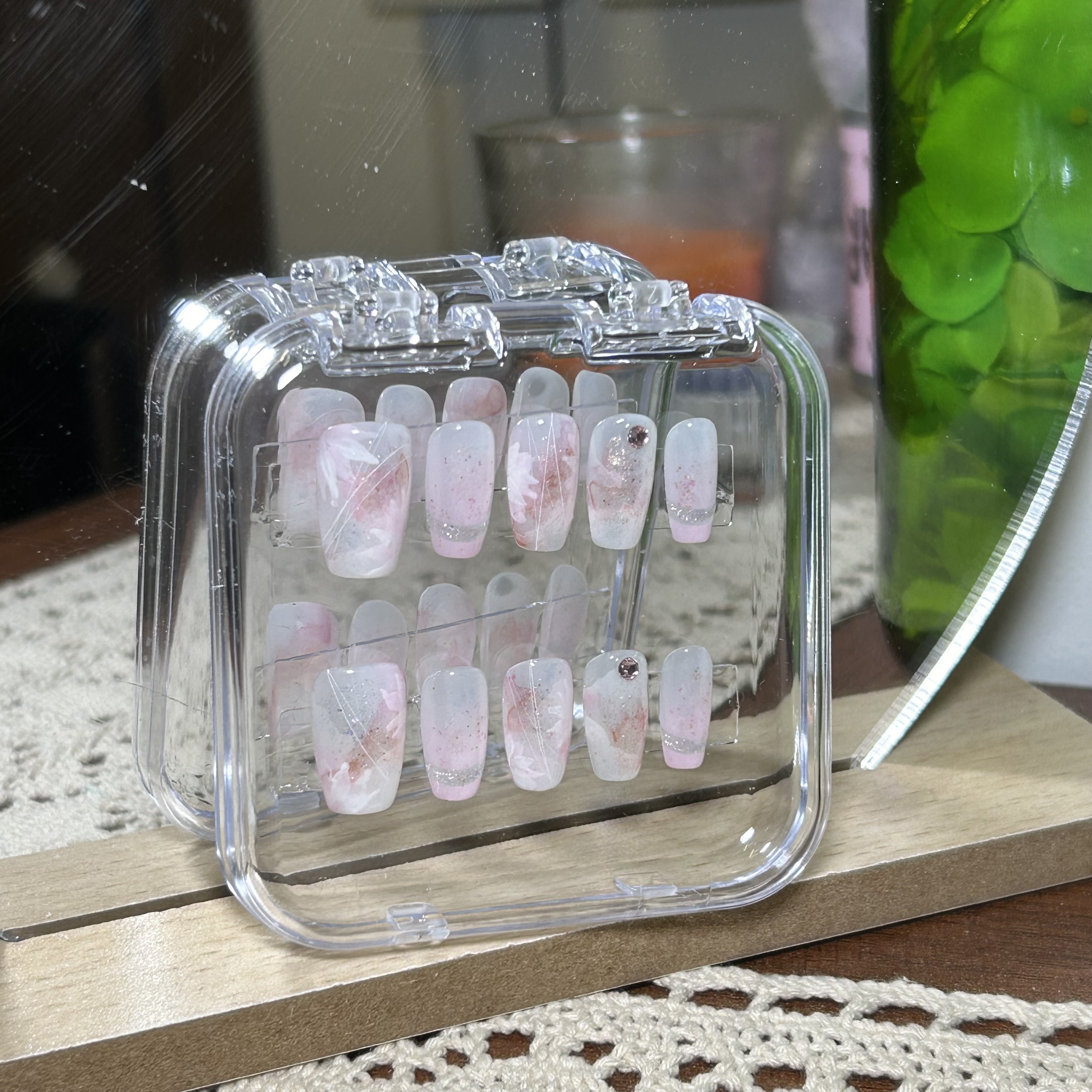 穿戴甲透明收納盒