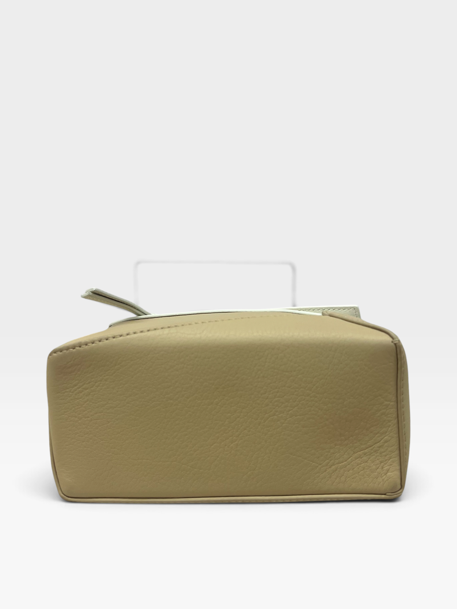Pre-Owned LOEWE Mini Puzzle Bag / Product Code: 090404
