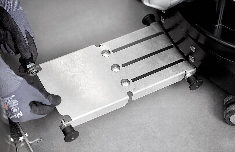 Pre-separator container - Base Equipment