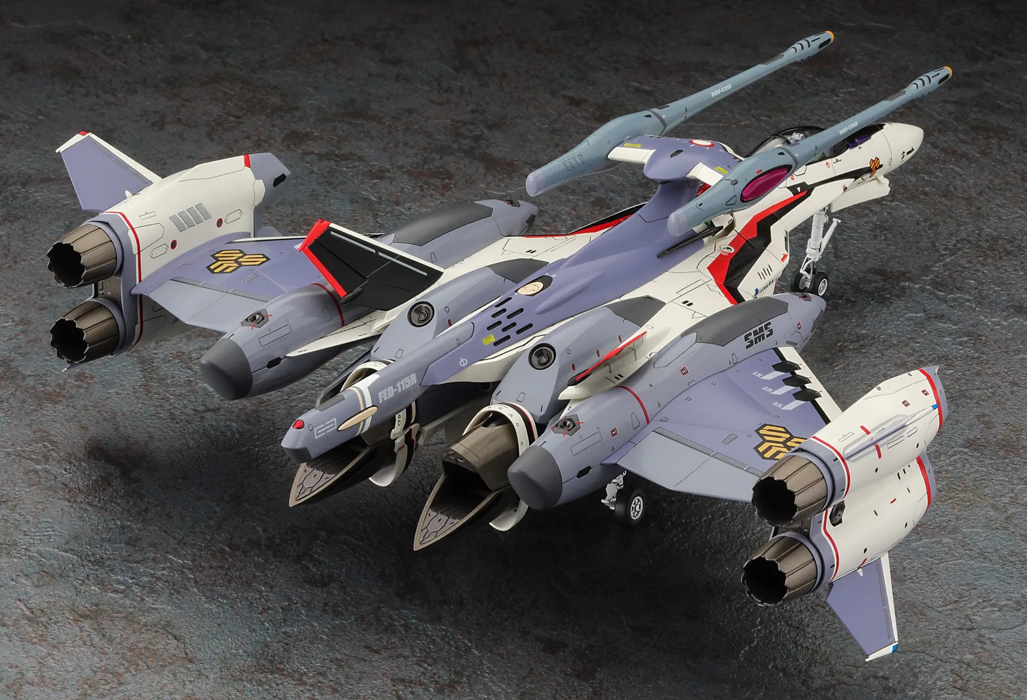 1/72 VF-25F Tornado Messiah Macross Frontier (Atmospheric Specification)