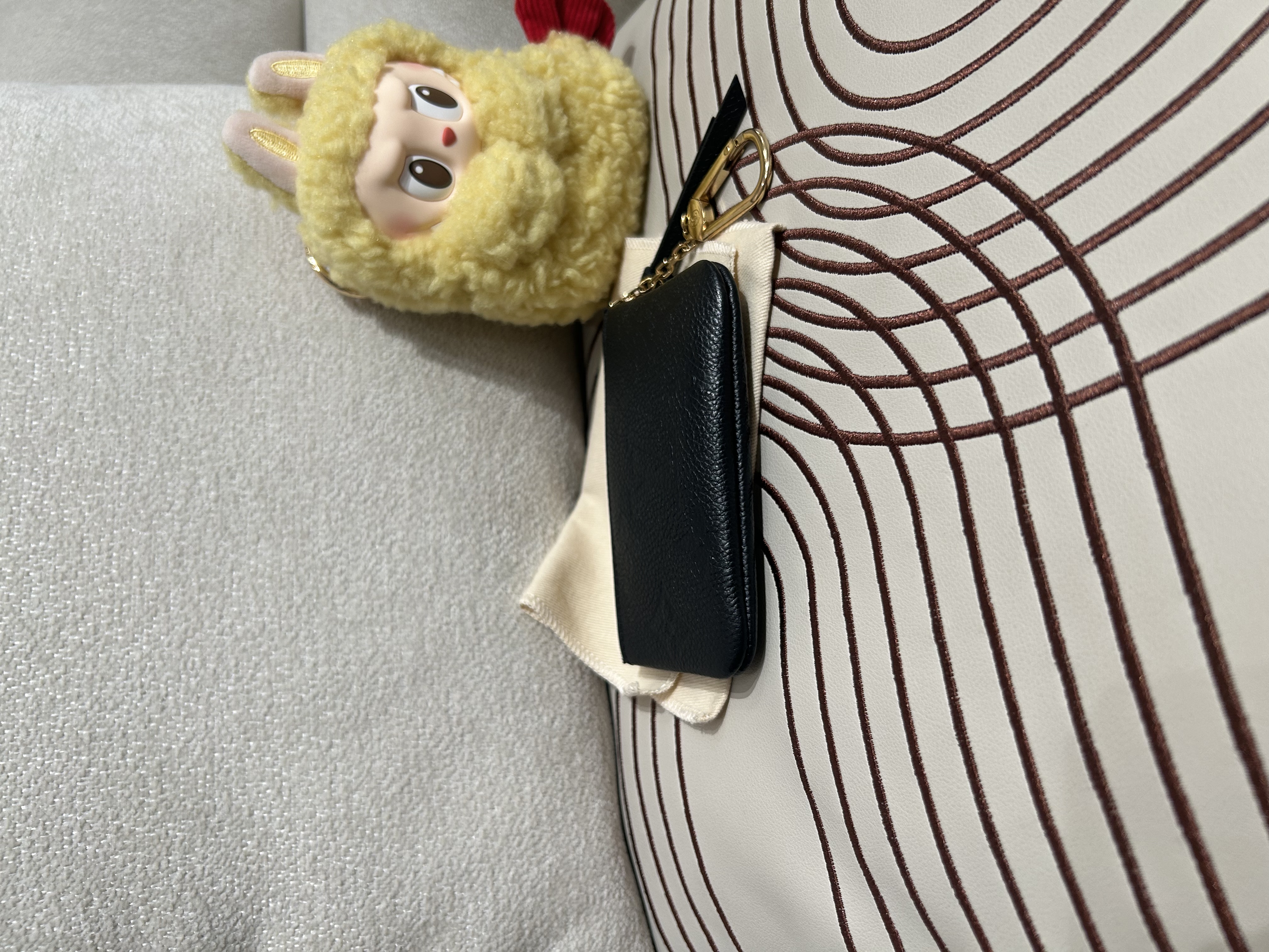 LV M80879 Key & Coin Case Calfskin Black 100%Authentic, 99%New ✅Dust bag✅Box