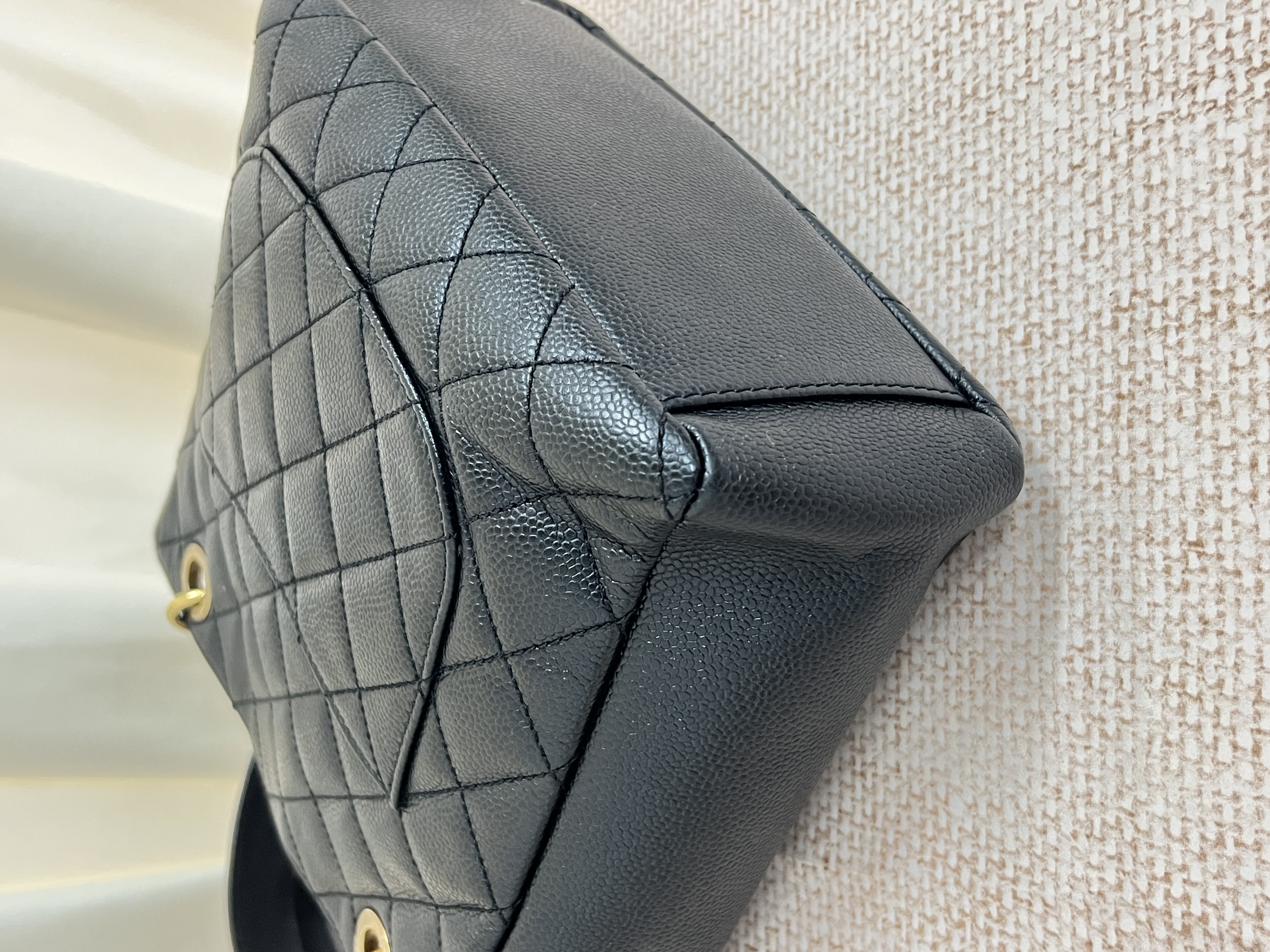 Pre-owned Chanel Petite Shopping Tote / Product Code: 26041711