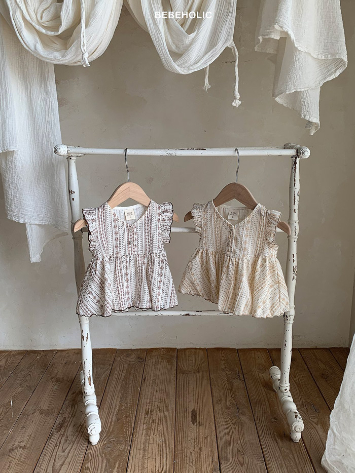 🇰🇷Bebeholic上衣