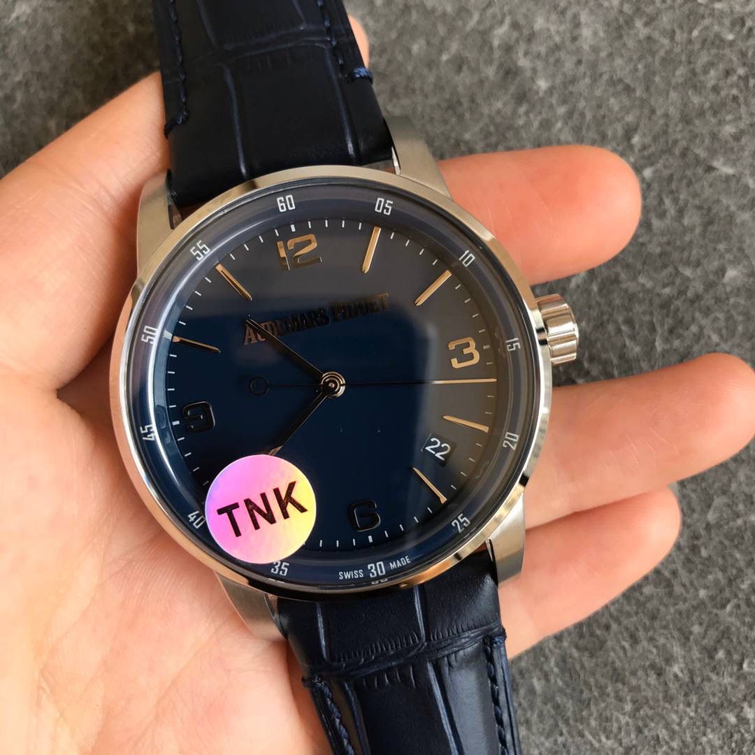 爱彼 CODE 11.59 系列蓝盘腕表