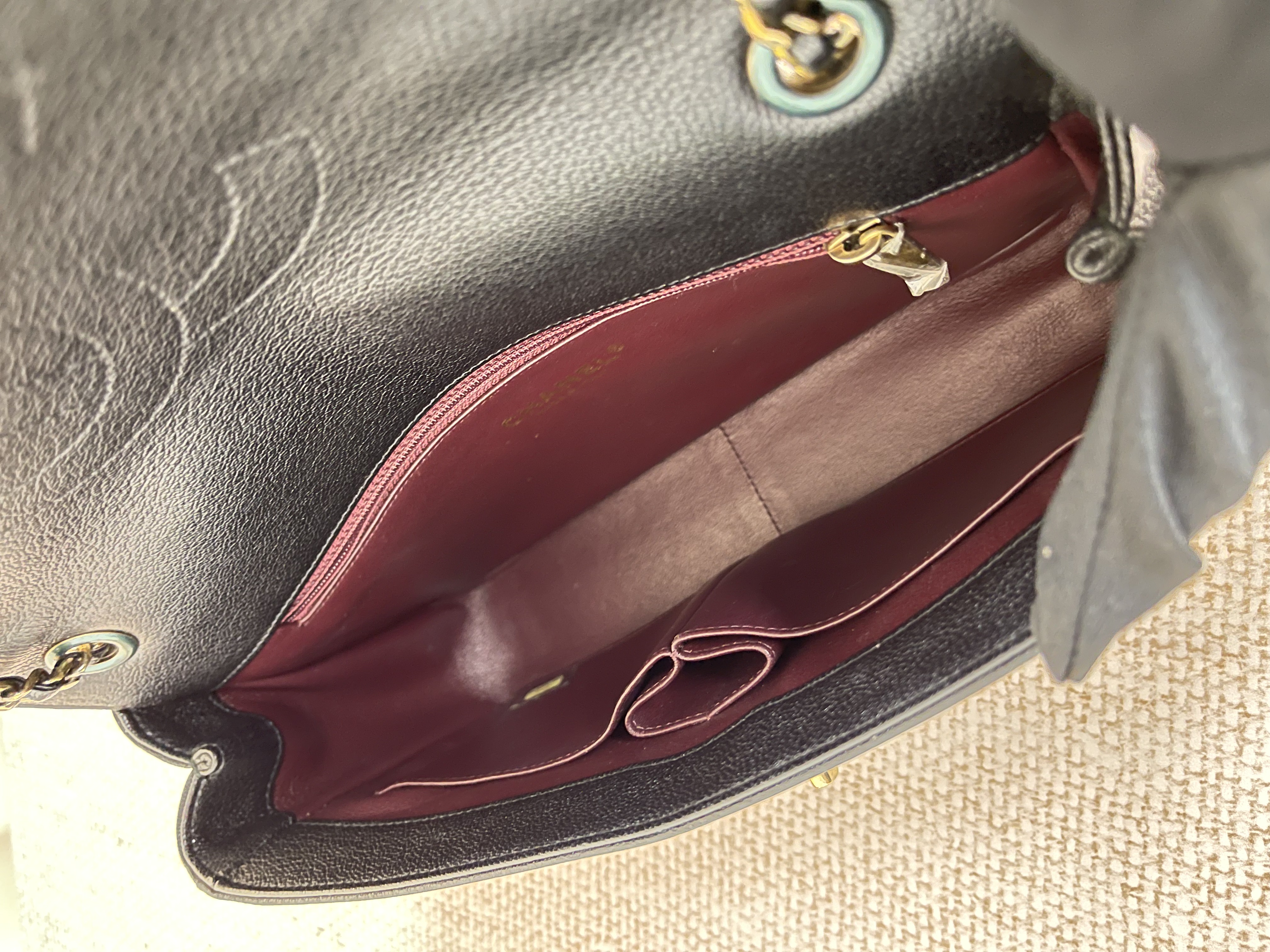 Pre-owned Chanel Diagonal Quilted Flap Bag/ Product Code: 26032206