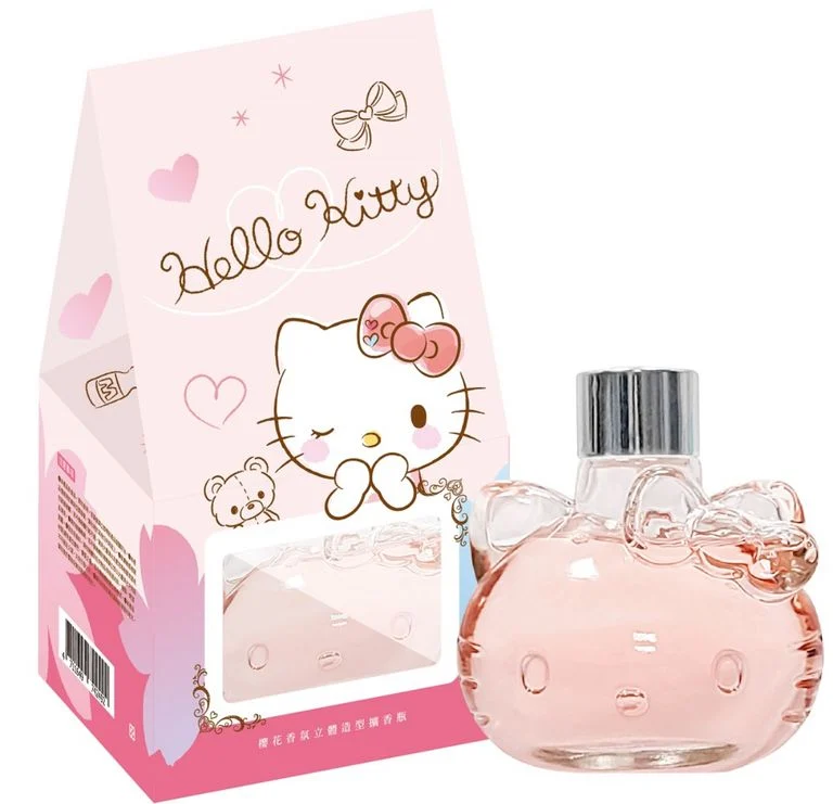 🌸台灣 Hello Kitty 限量櫻花香氛立體造型擴香瓶 100ml🌸