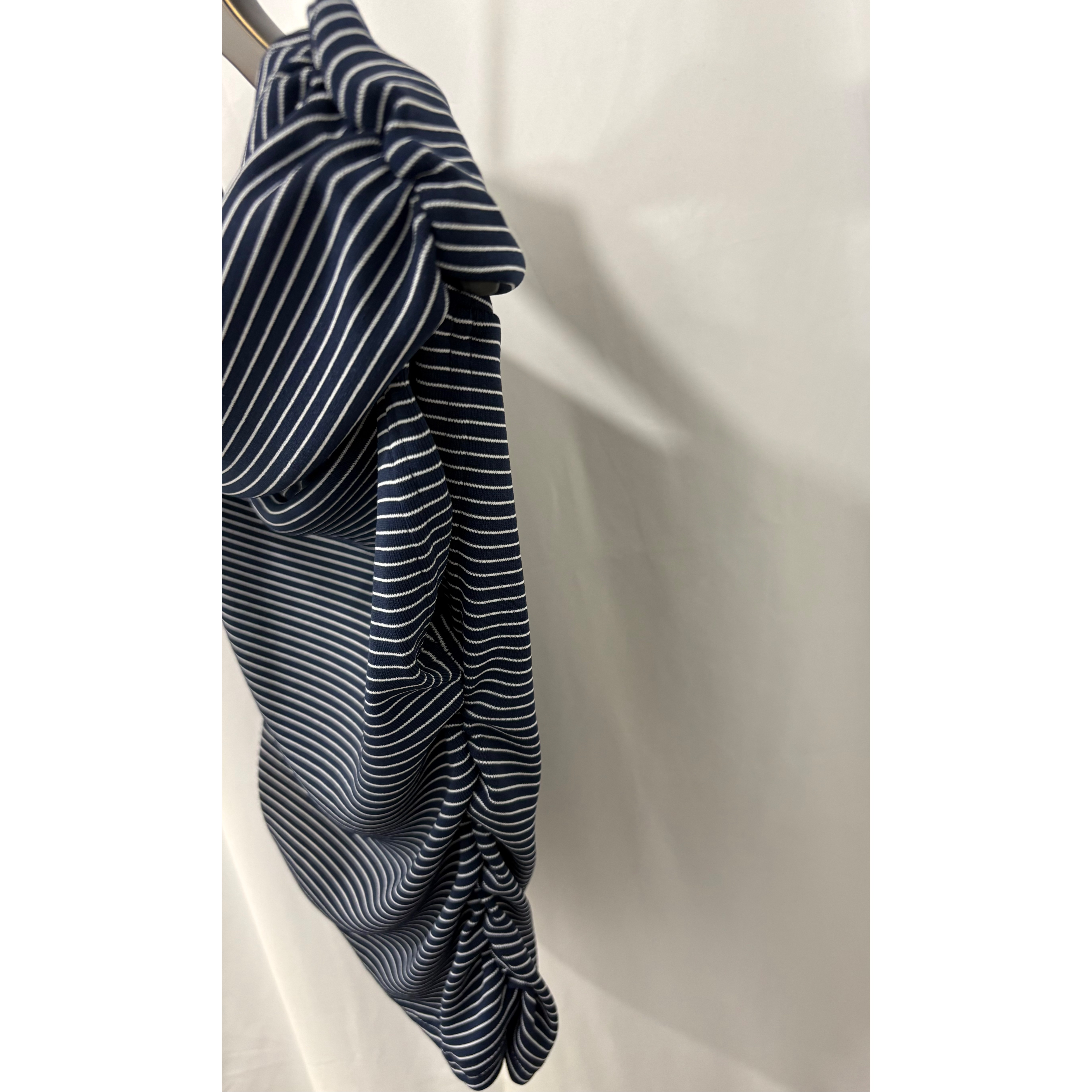 新品價5月8號截💙2605I《O/S SLIM FIT CROP VER2》