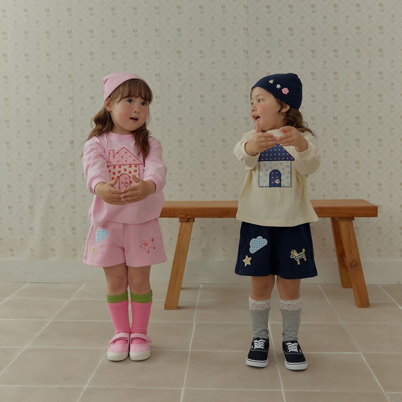 Girls | Strawberry House T-shirt