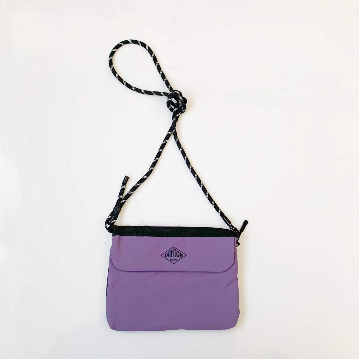 預訂 Danton斜揹包 [貨號26A1455]