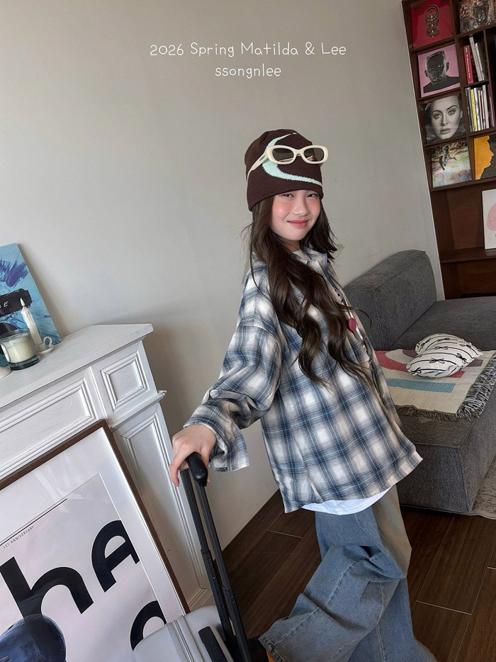 🇰🇷Matilda&Lee shirt