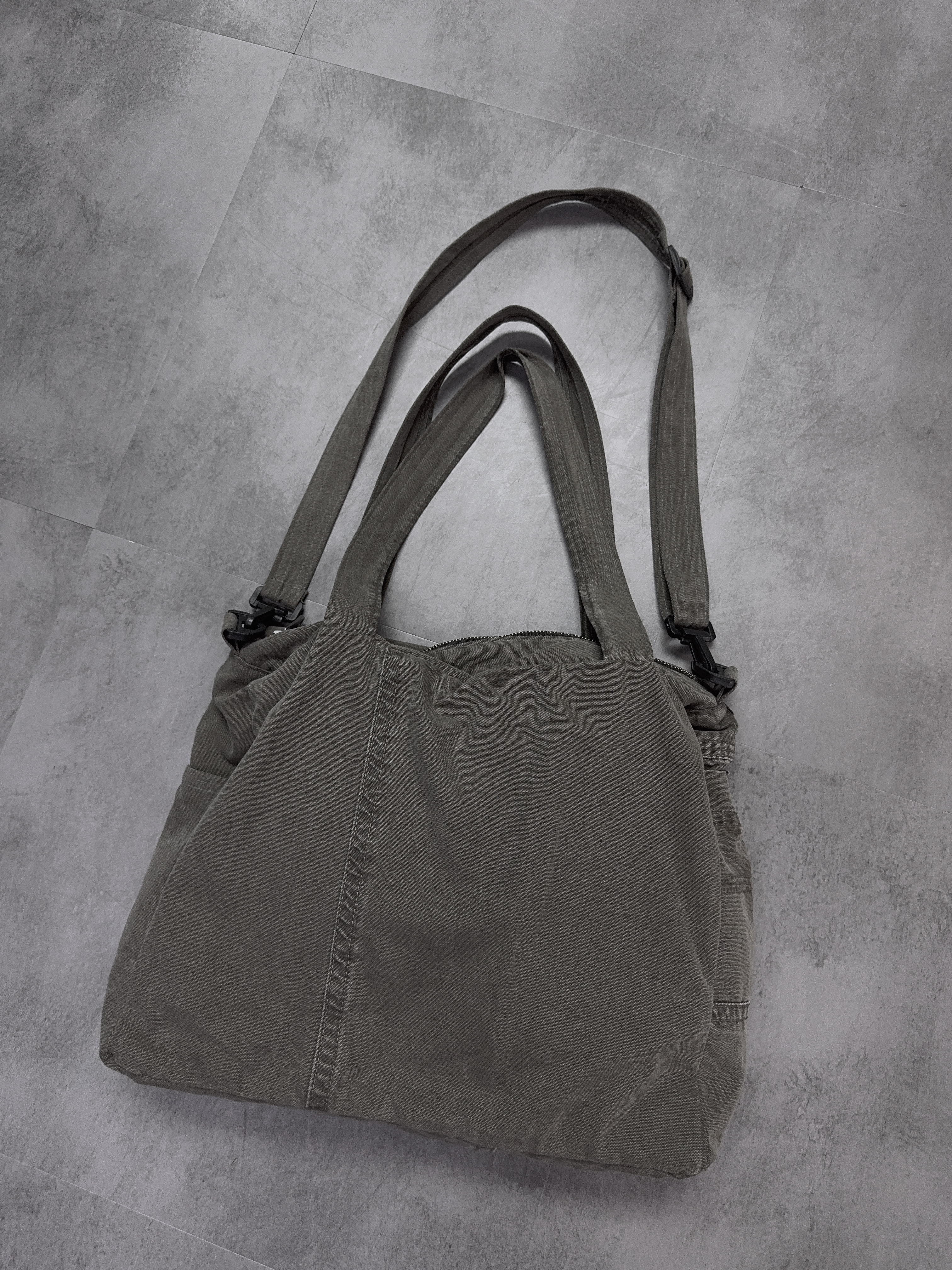 Remake Carhartt Bag 💼 -灰綠色