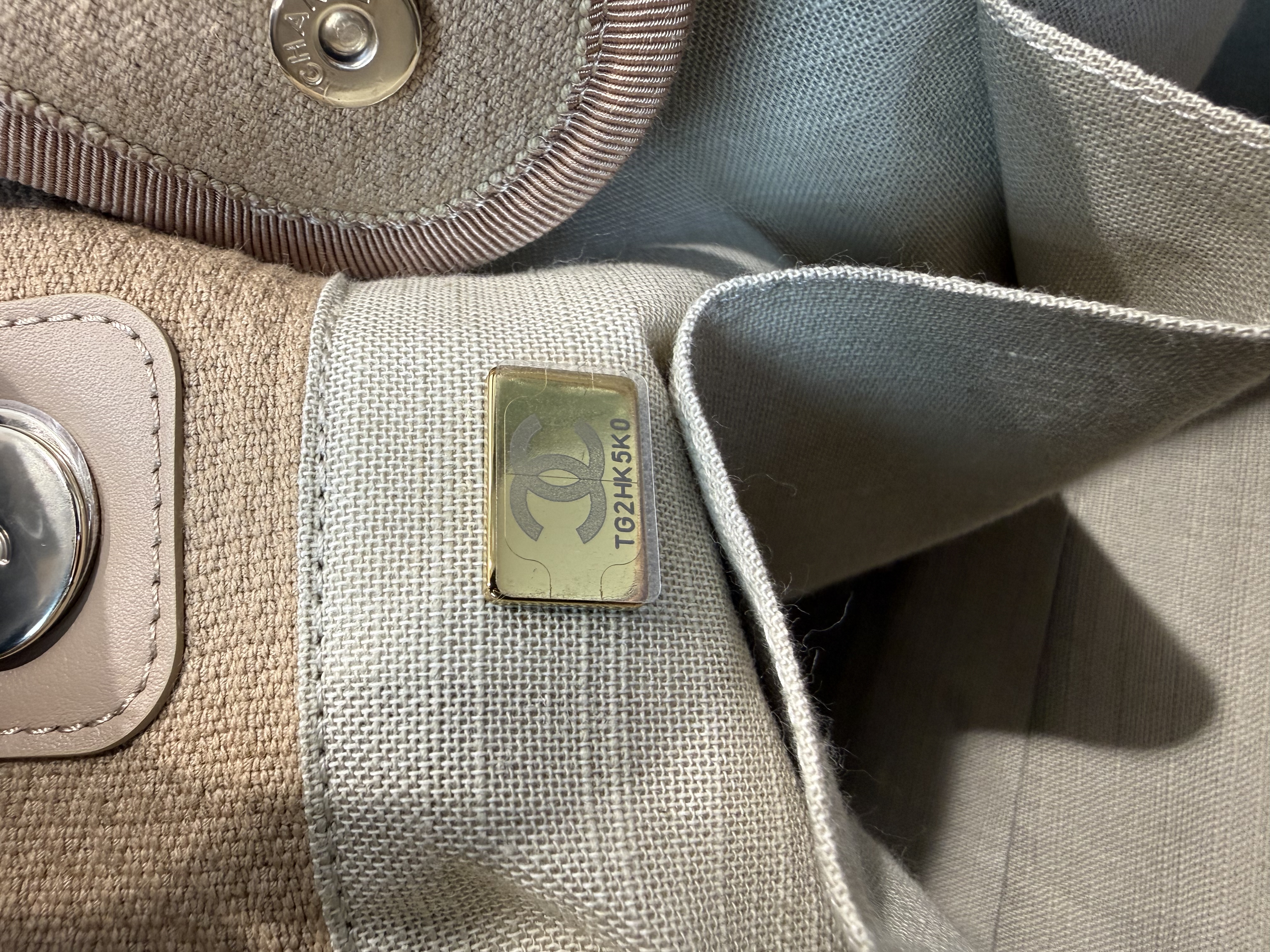 Chanel 奶茶色沙灘布袋 大容量之選🤎