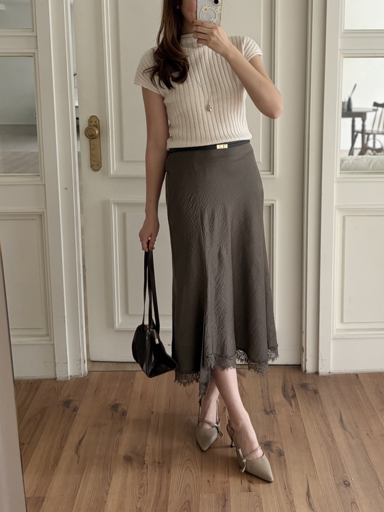 Lacie Asymmetric Skirt (Brown)