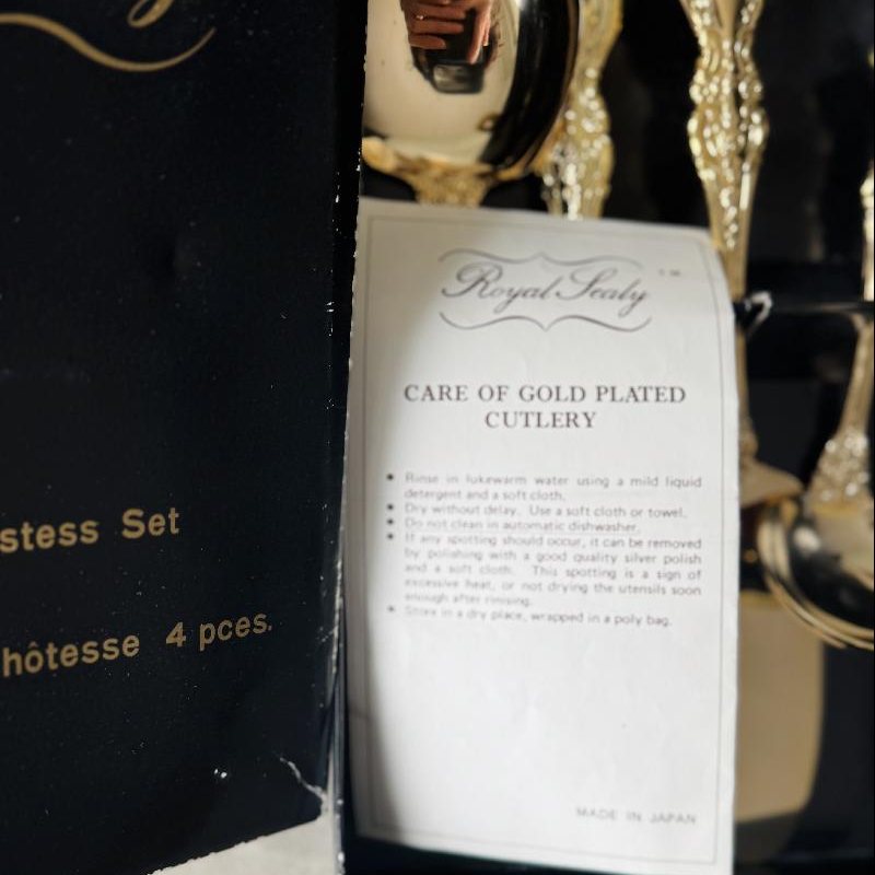 Vintage New Old Stock Made in Japan Royal Sealy Gold plated Cutlery set in Original box (MT2520)
