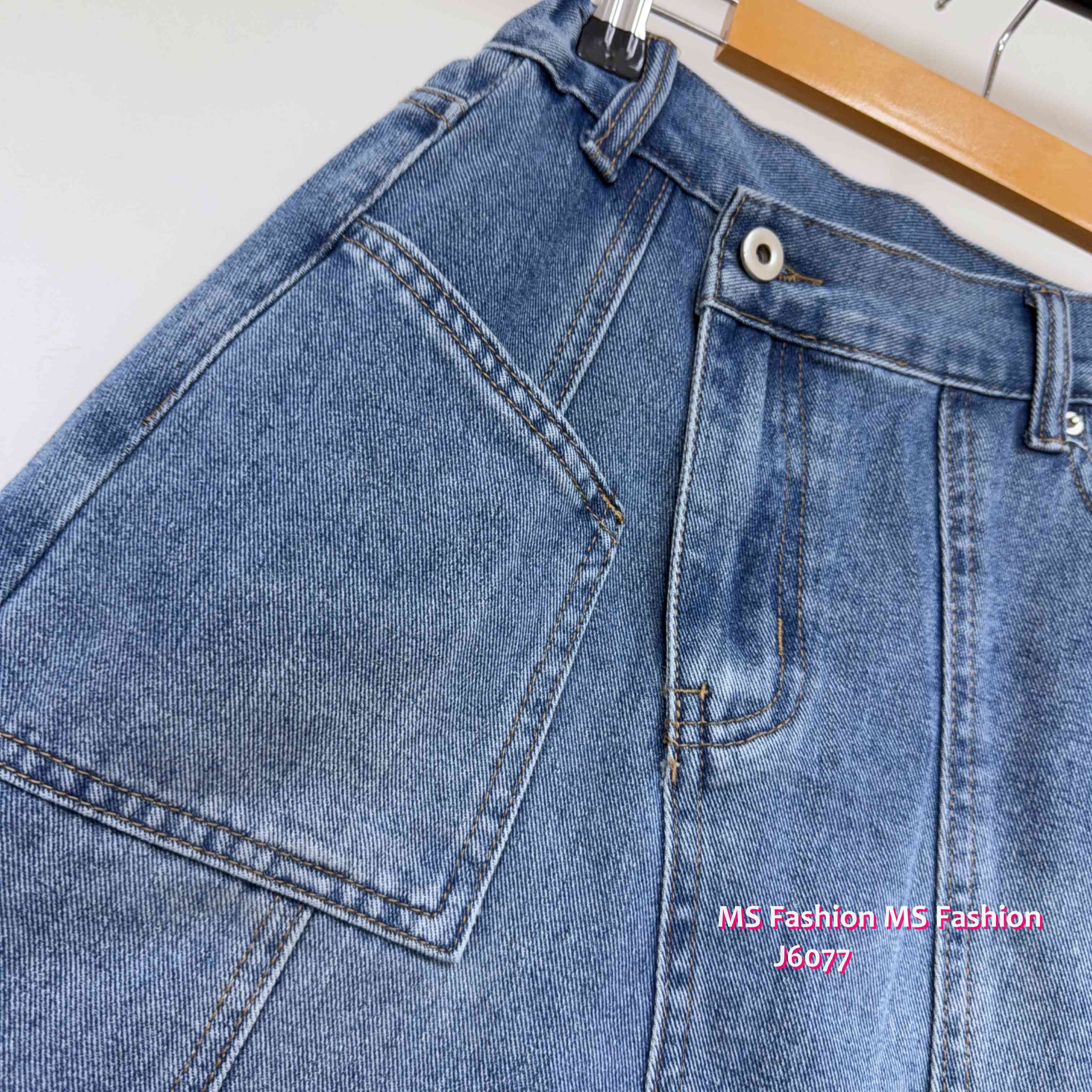J6077 連Belt中長牛仔半裙