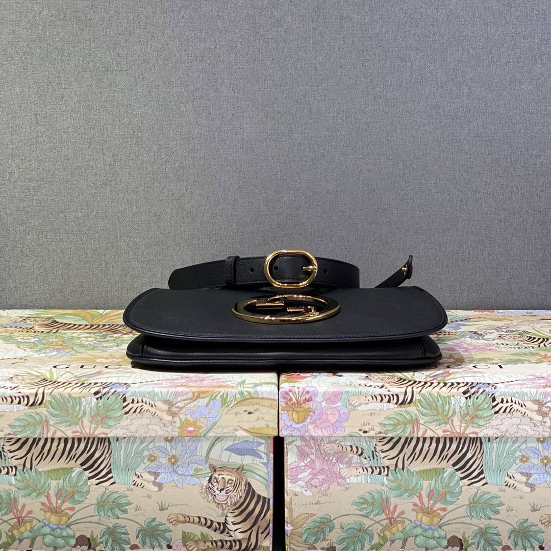 ▪大货实拍 𝐆𝐮𝐜𝐜𝐢 𝐁𝐥𝐨𝐧𝐝𝐢𝐞全皮系列 型号：699268 尺寸：28*16*4cm