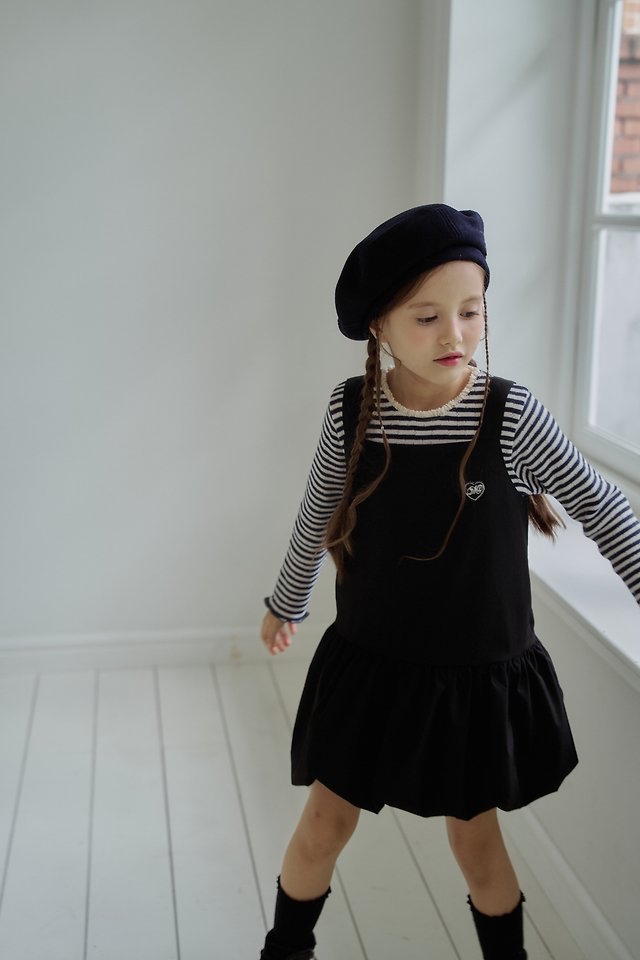 Momoann | Balloon Dress (Black)