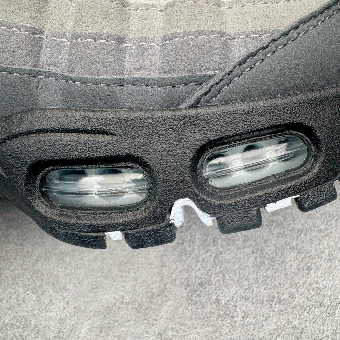 Nike Air Max 95 OG "Big Bubble" HJ5996-002 