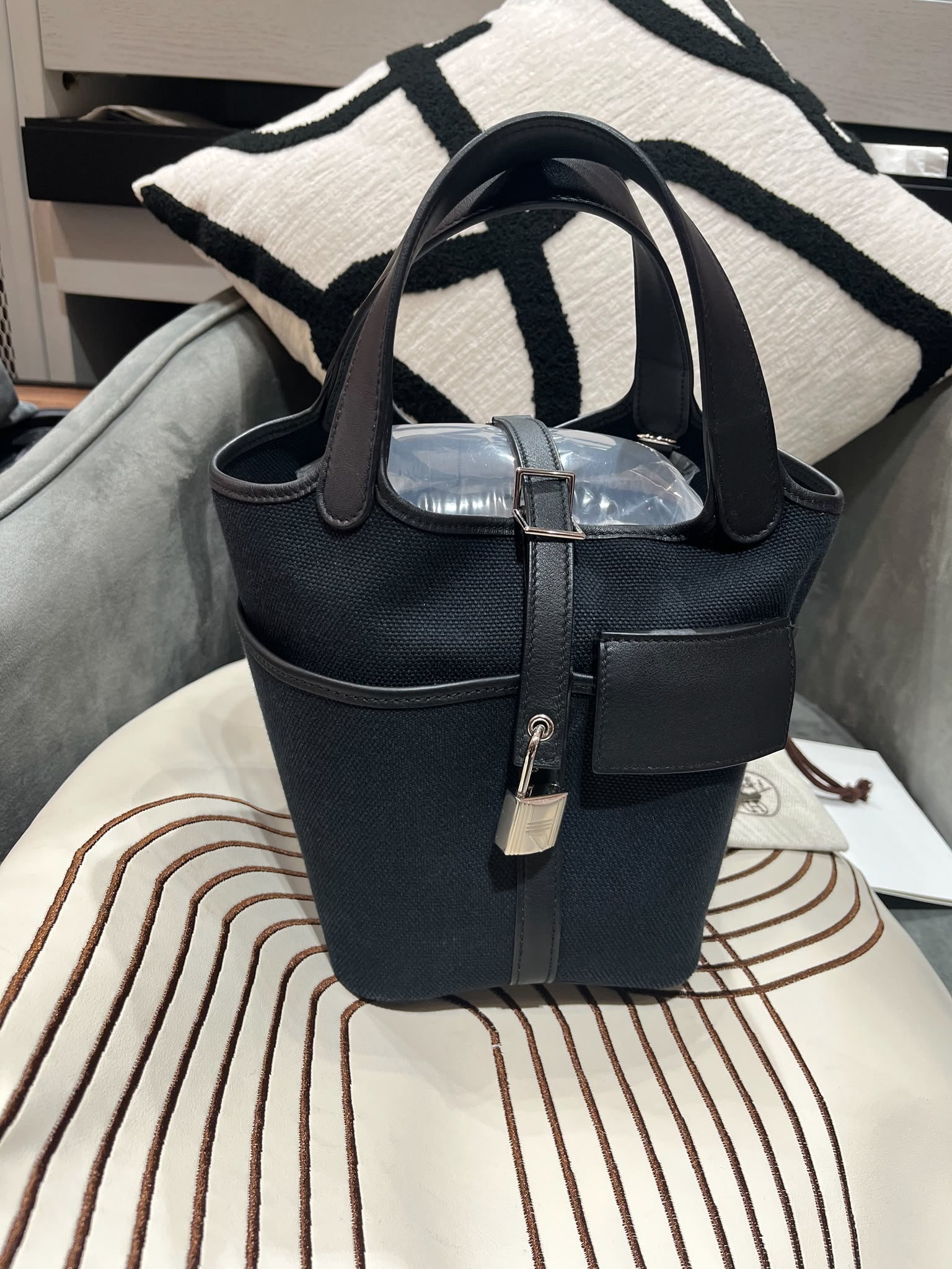 HERMES PICOTIN 18 LOCK POCKET cargo,stamp Z 100%Authentic, 98%New ✅收據✅key lock✅ dust bag✅box 