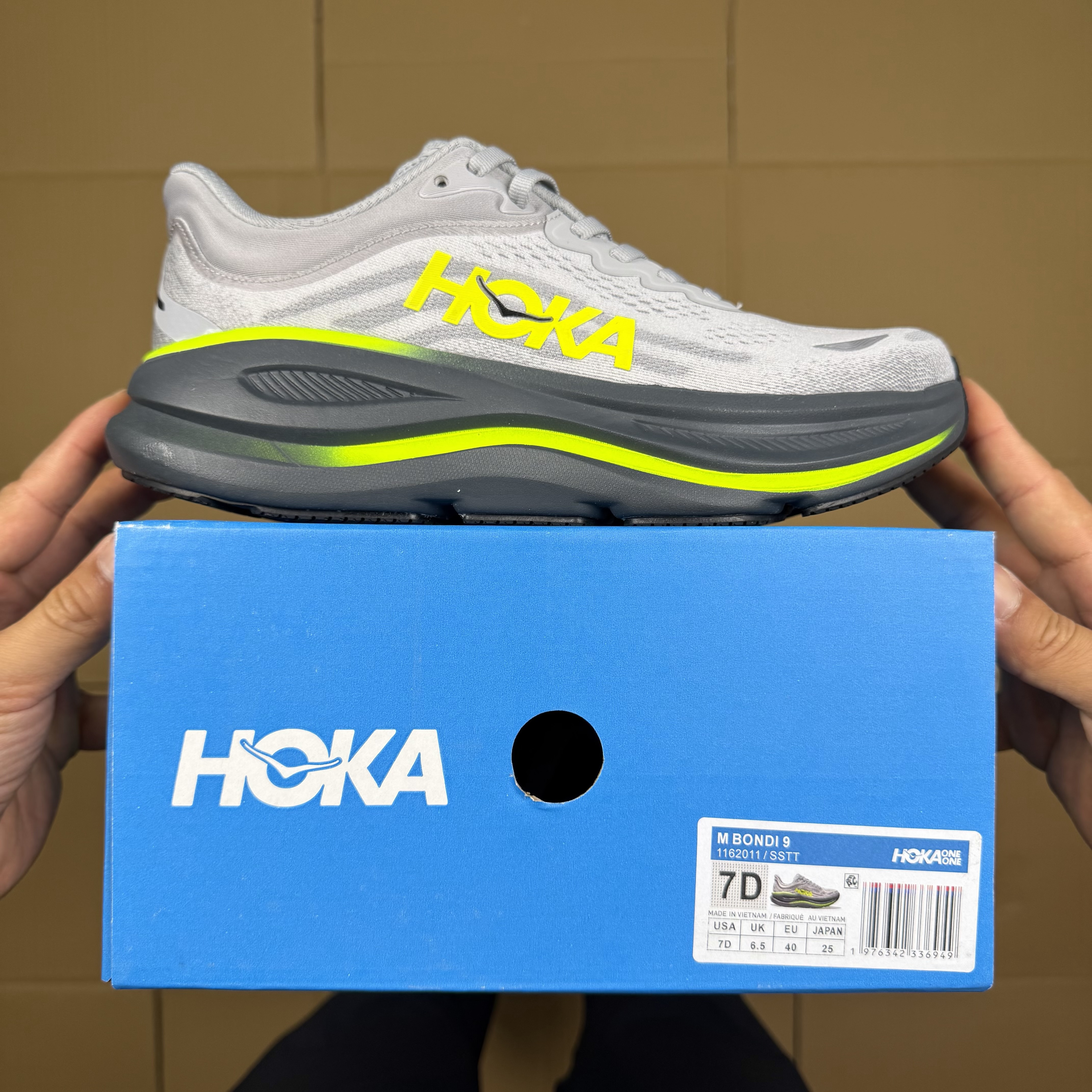 Hoka One One Bondi 9 