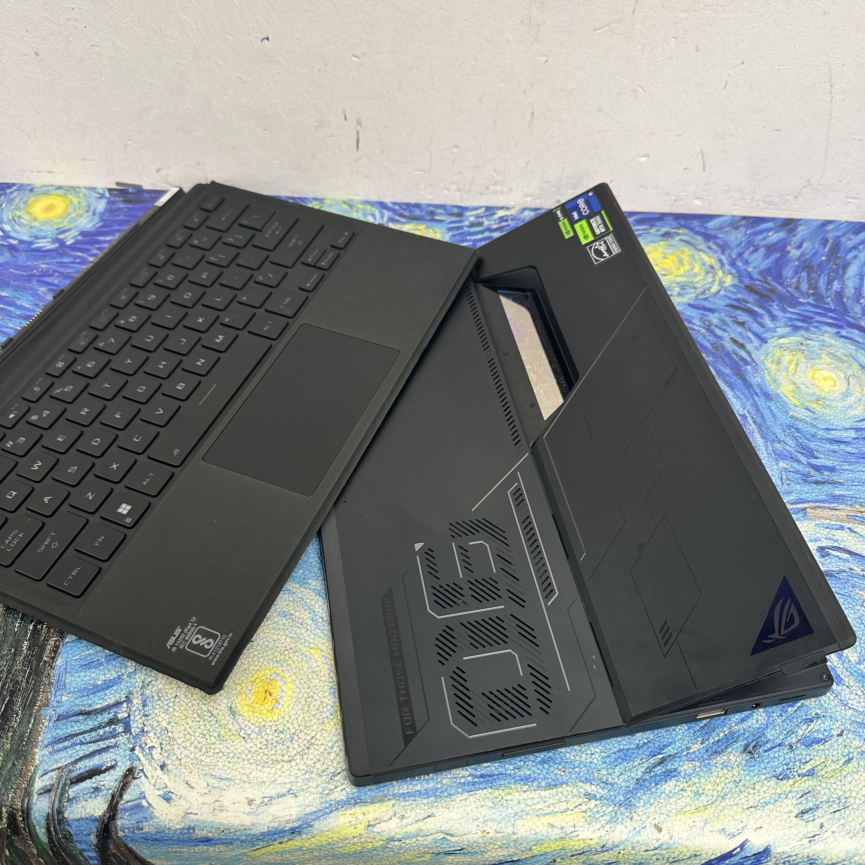 #6038 ASUS ROG Flow 13 GZ301VV /i9-13900H/16GB Ram/1TB SSD/ RTX 4060 獨立顯示卡/方便攜帶外出/Type C充電/ Notebook / Gaming Laptop / Gaming Tablet / 電競平板電腦 / Netflix / Movie /13.4 inches  2.5K Mon / 165Hz 