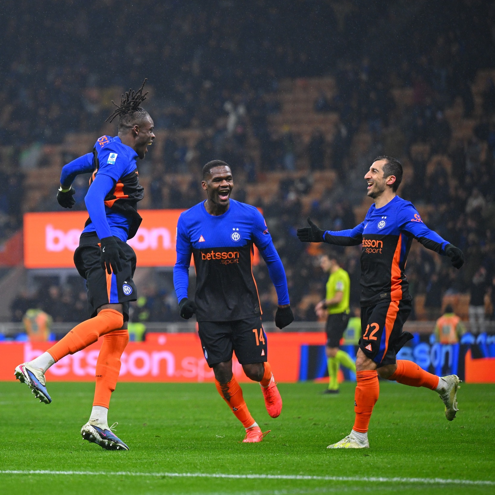 "米蘭冬奧別注版" Nike Inter Milan 國際米蘭ACG 四客球員版球衣 IB3141