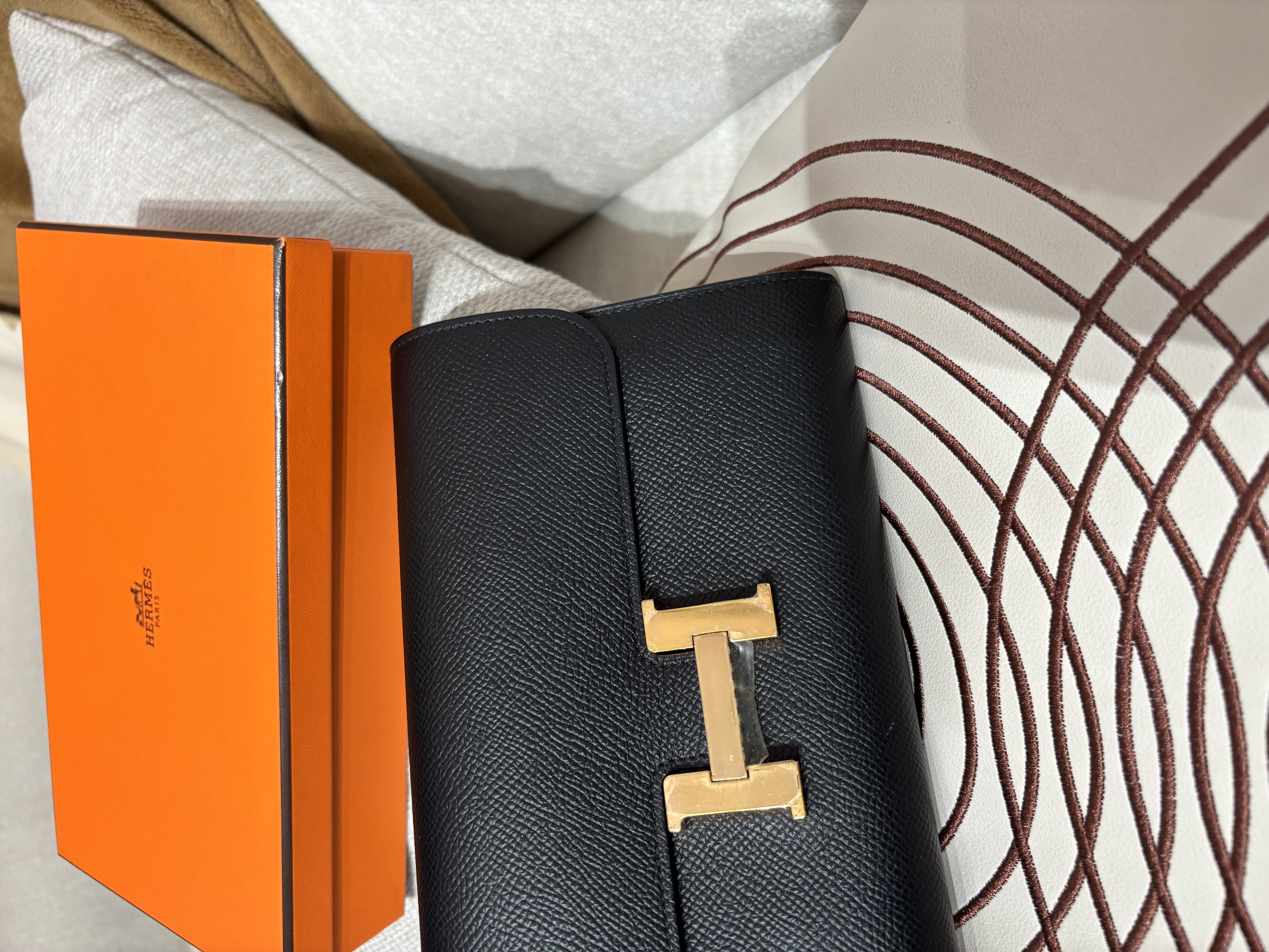 Hermes Constance wallet STAMP D ,黑色牛皮金扣 100%Authentic,95%new✅box 