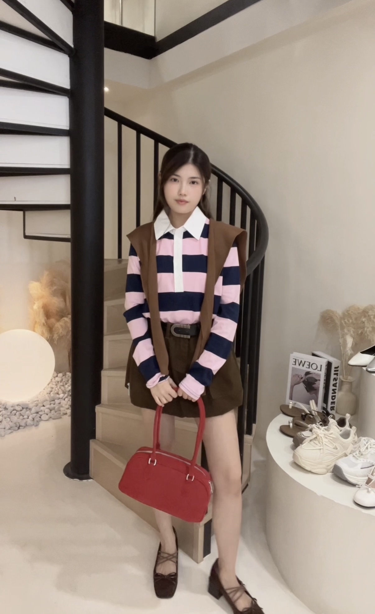 线条卫衣