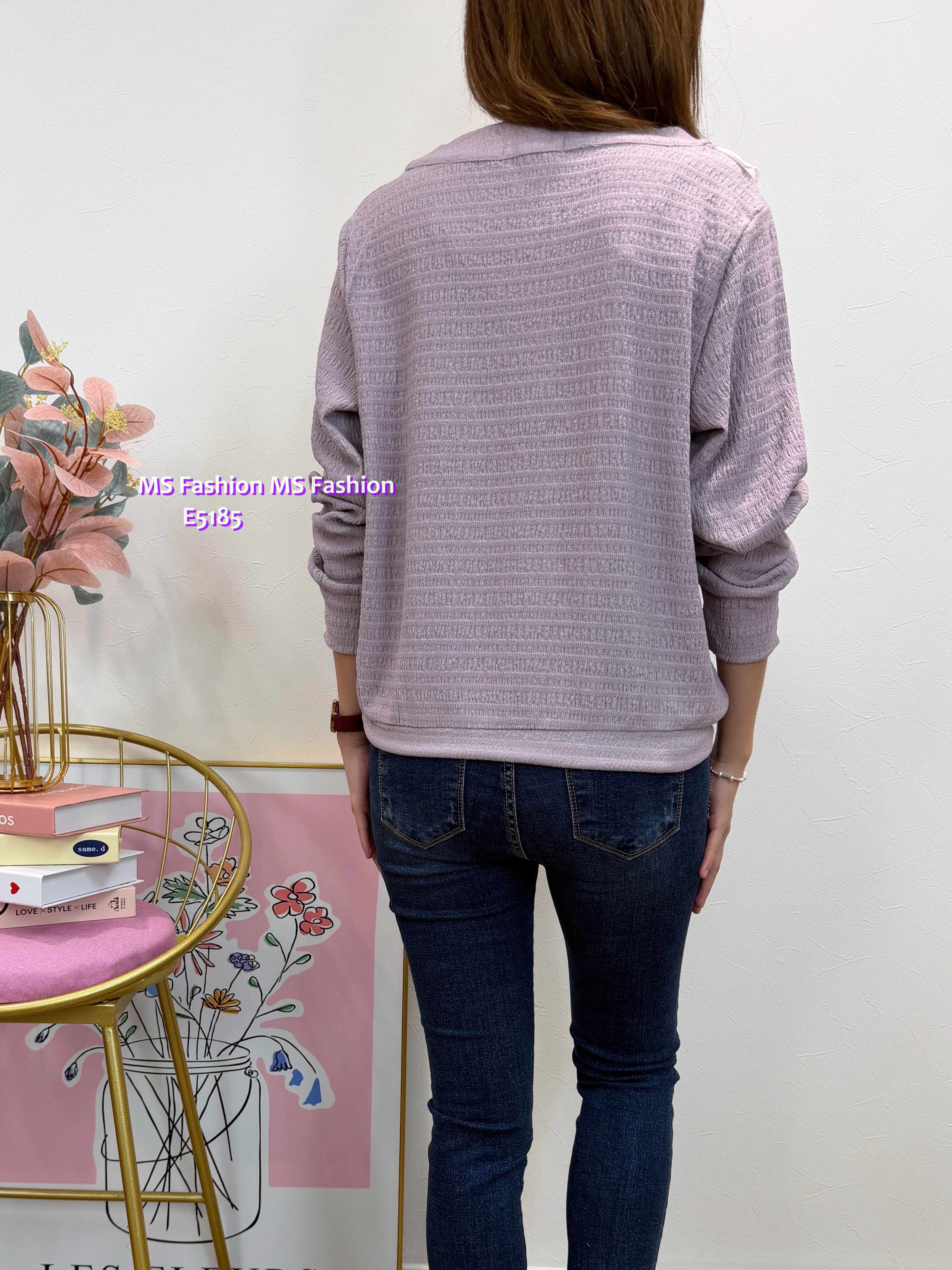 E5185 V領拼lace top