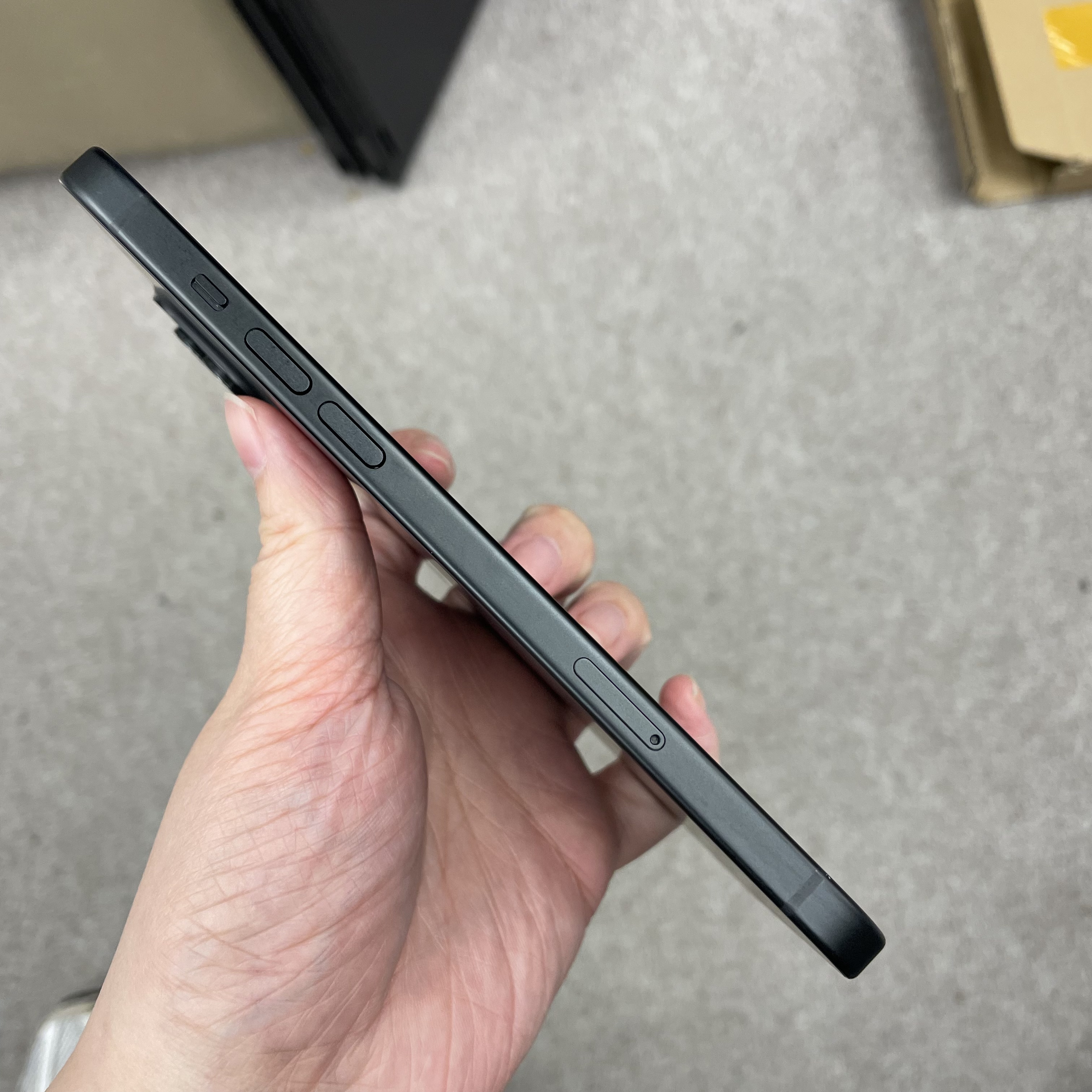 *5654 15 Plus 勁靚機 256GB 電100 黑色 black