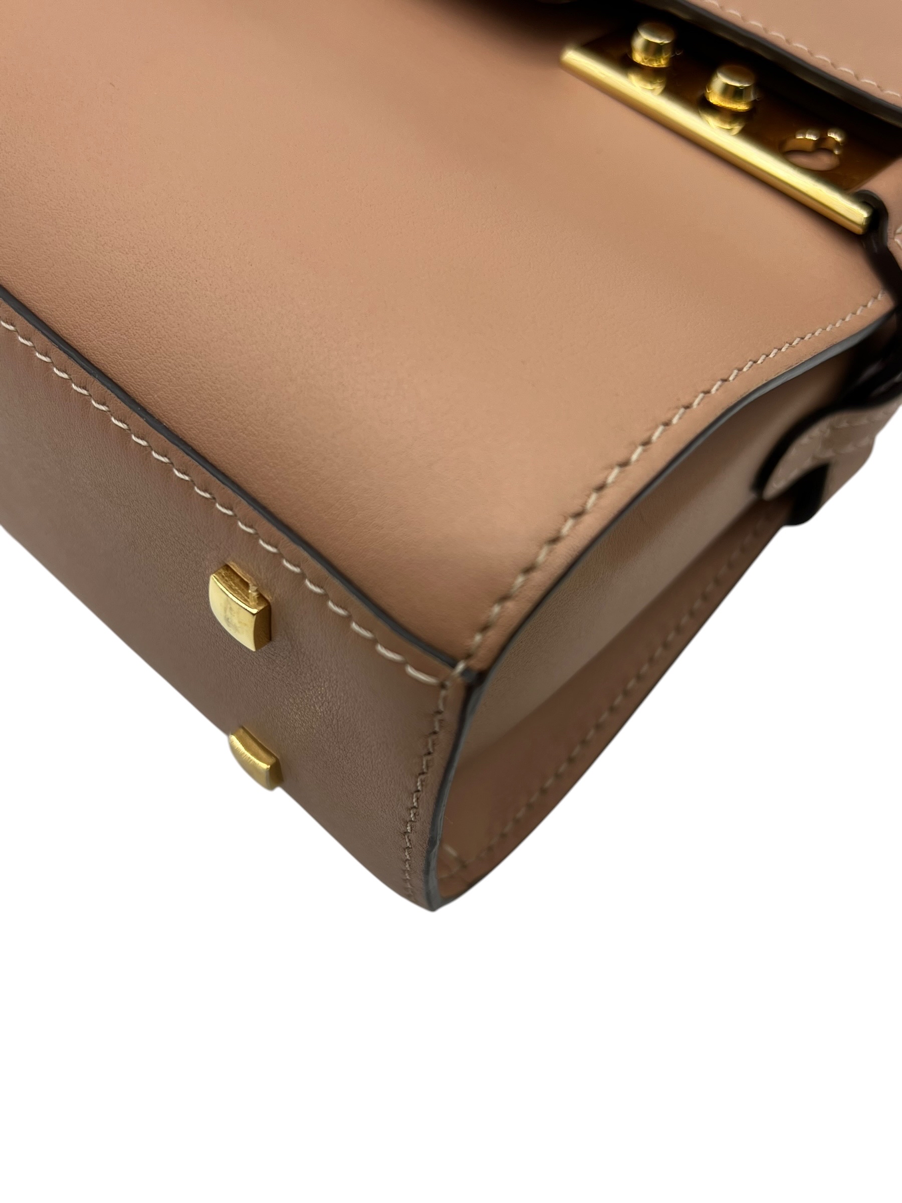 Pre-owned DELVAUX PM / Product Code: 080304