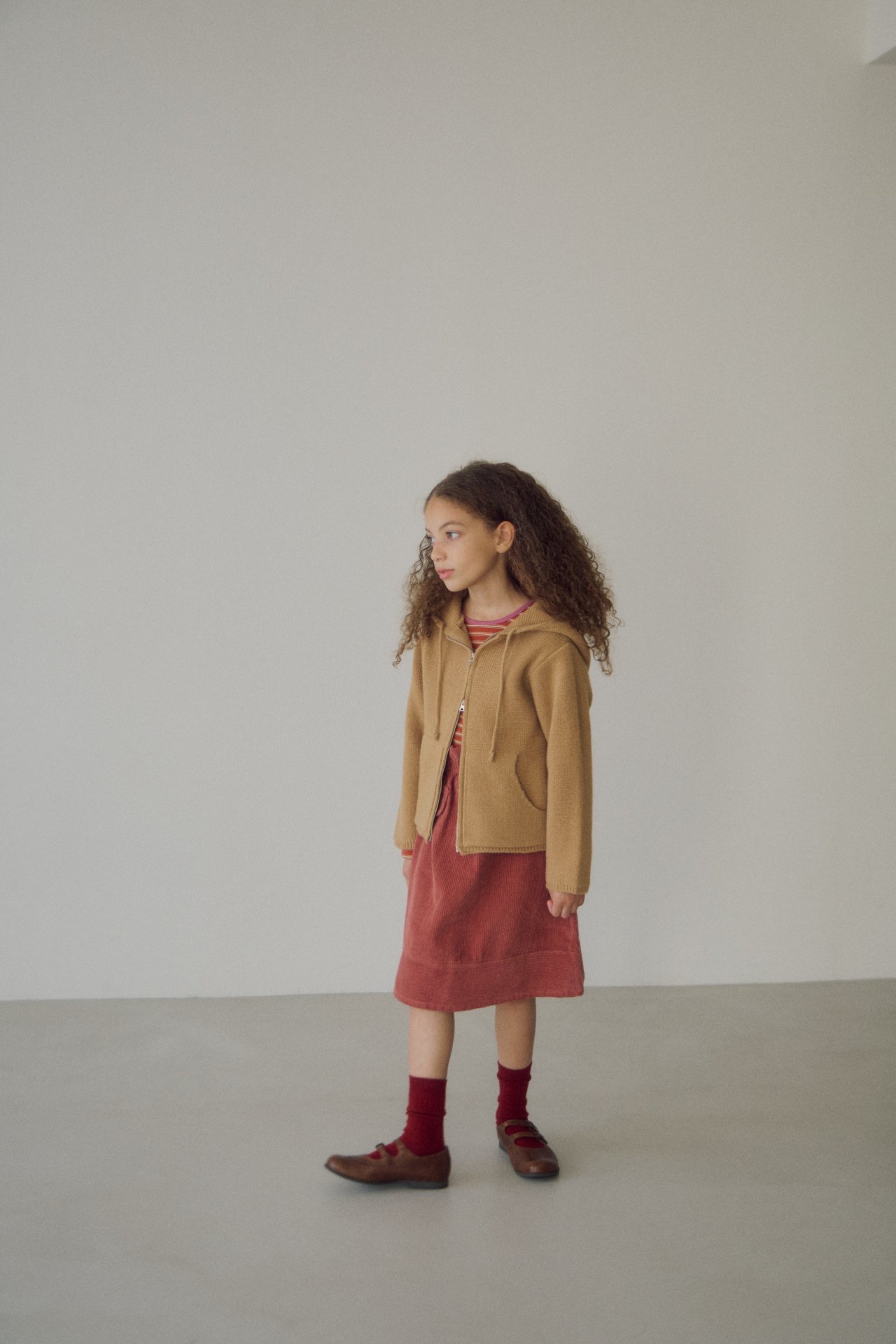 Soye | Zip up wool Hoodie (Camel M100-115)