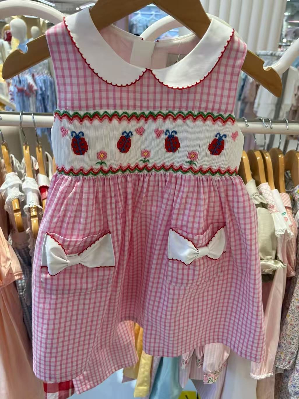 0630 打攬手工刺繡格仔連身裙