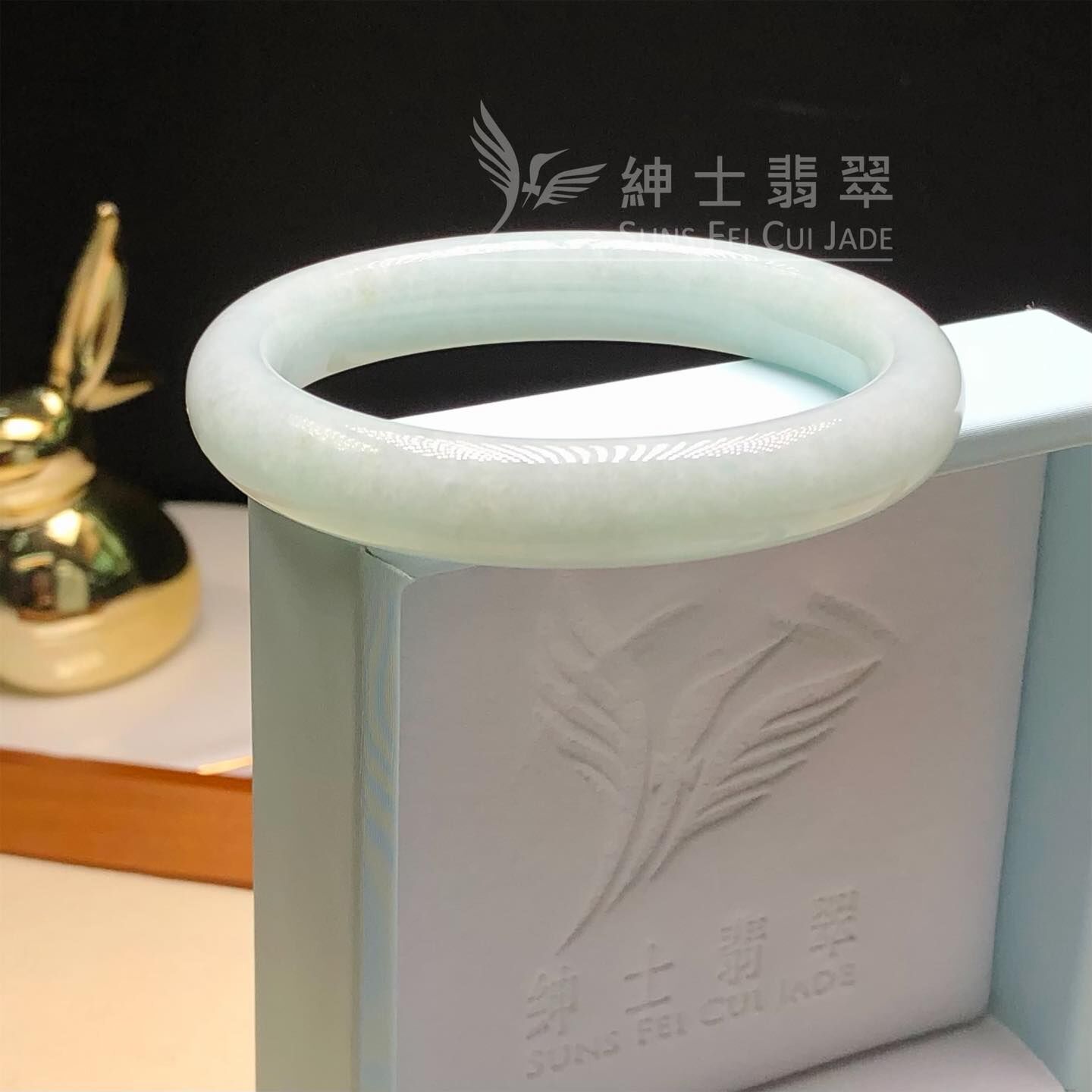 擺三橋蘋果綠貴妃鐲54.4mm