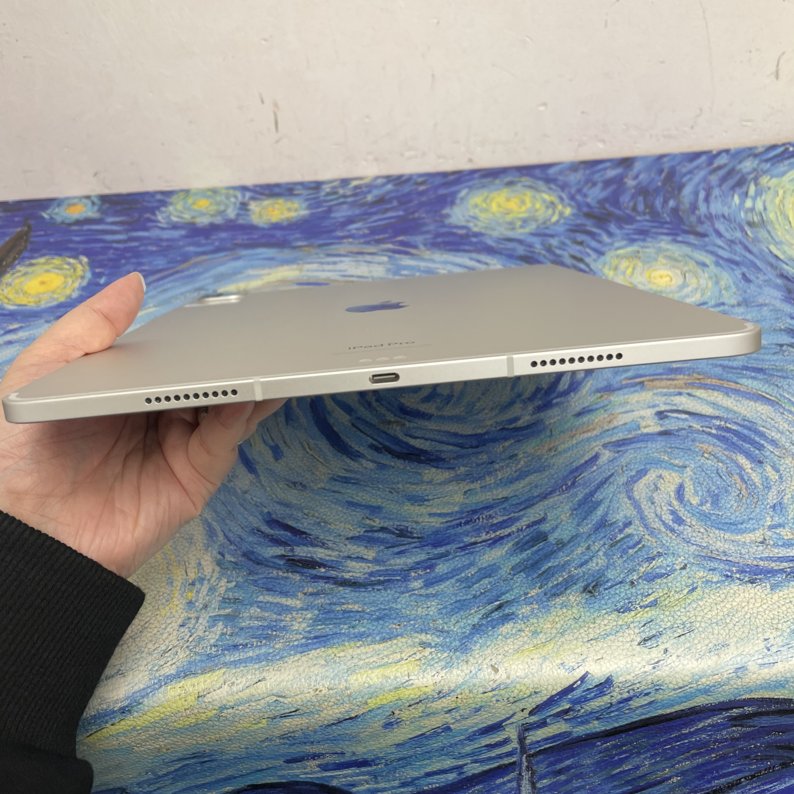 *438597 iPad Pro 6 12.9吋 勁靚機 2TB 插卡版 銀色 sliver