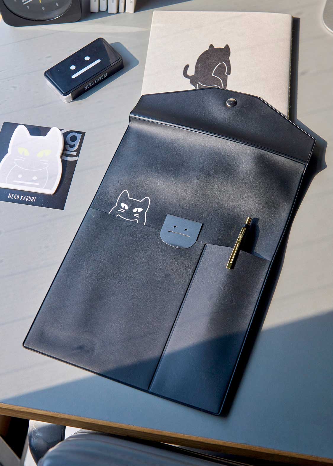 📦訂購 日本限定 graniph Beautiful Shadow A5 File 便攜文件袋