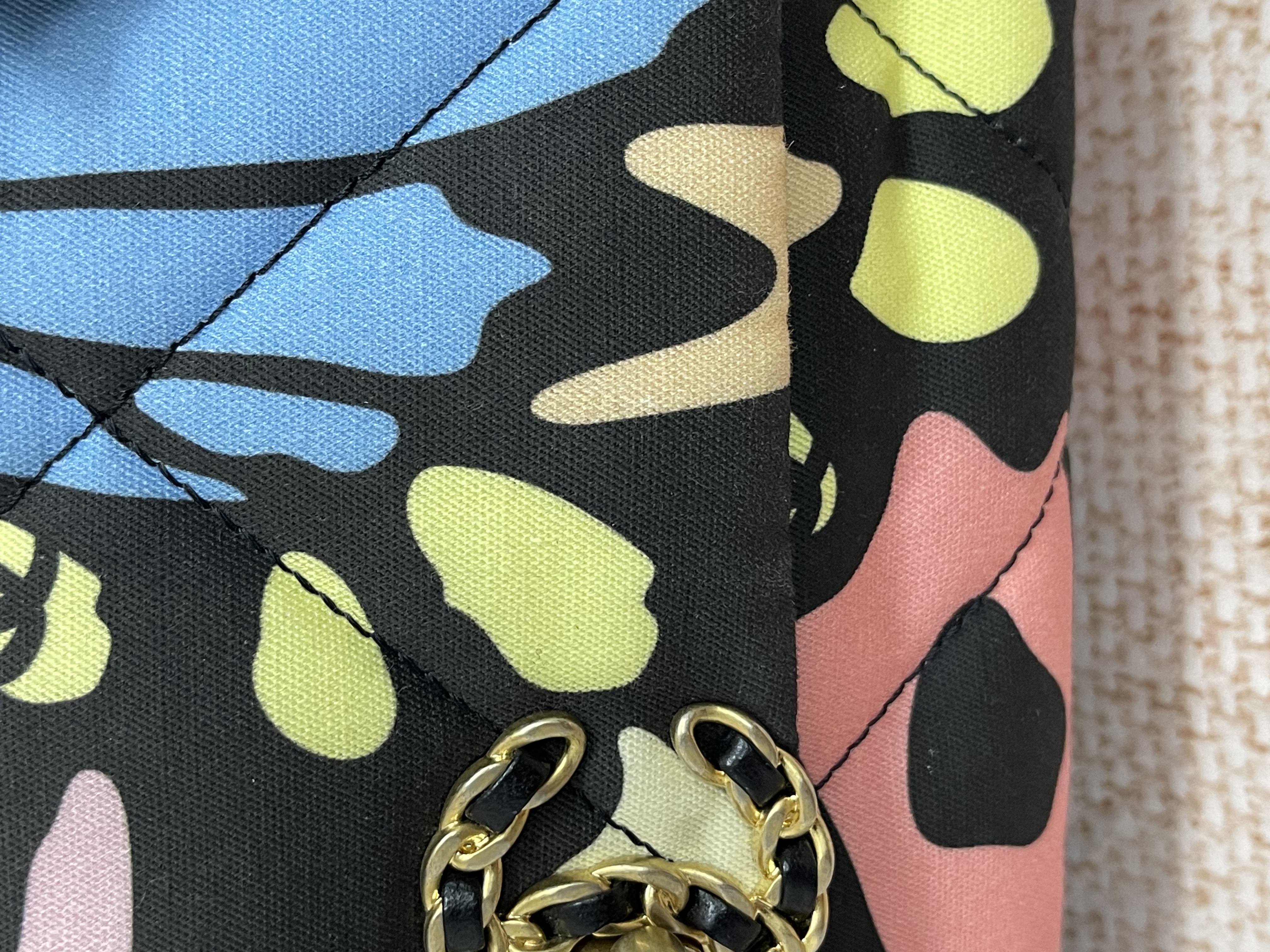 Pre-owned Chanel 19 Bag/ Product Code: 26041513