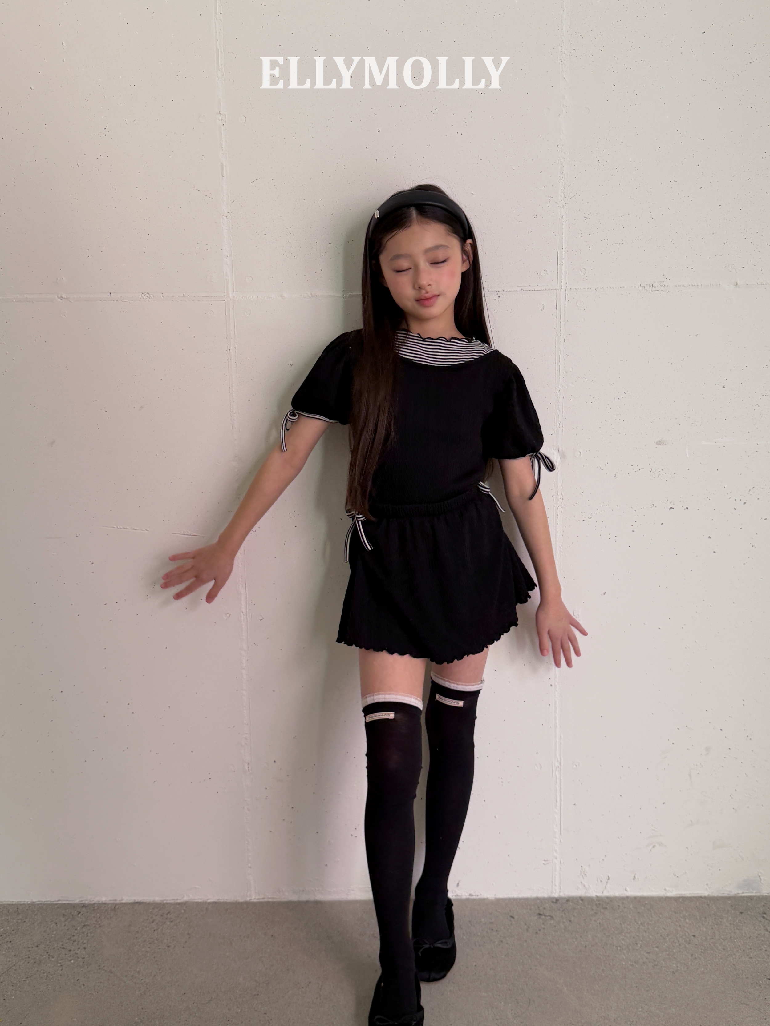 兩側蝴蝶結🎀 Top / 短裙