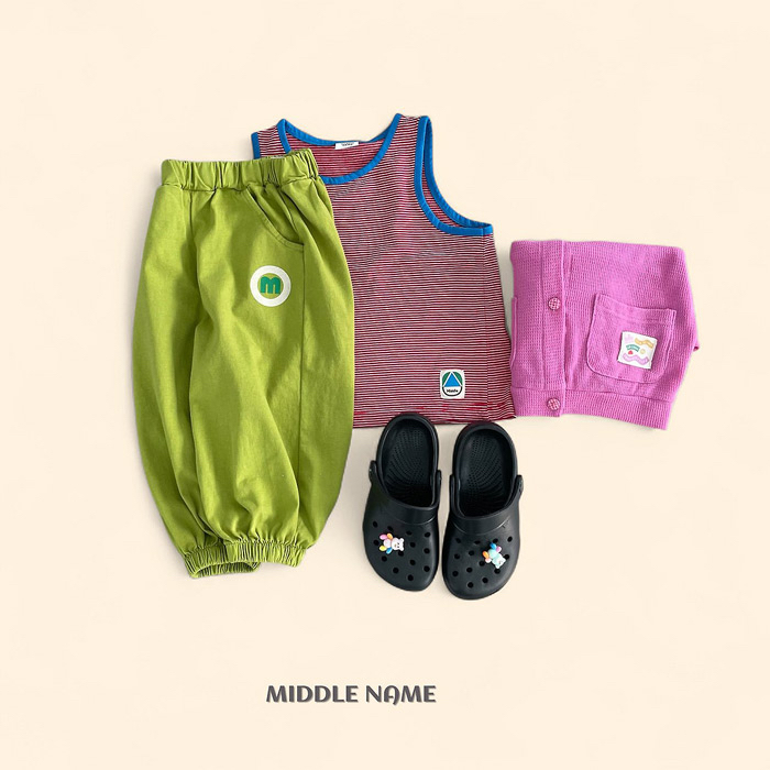 🇰🇷middle name 背心