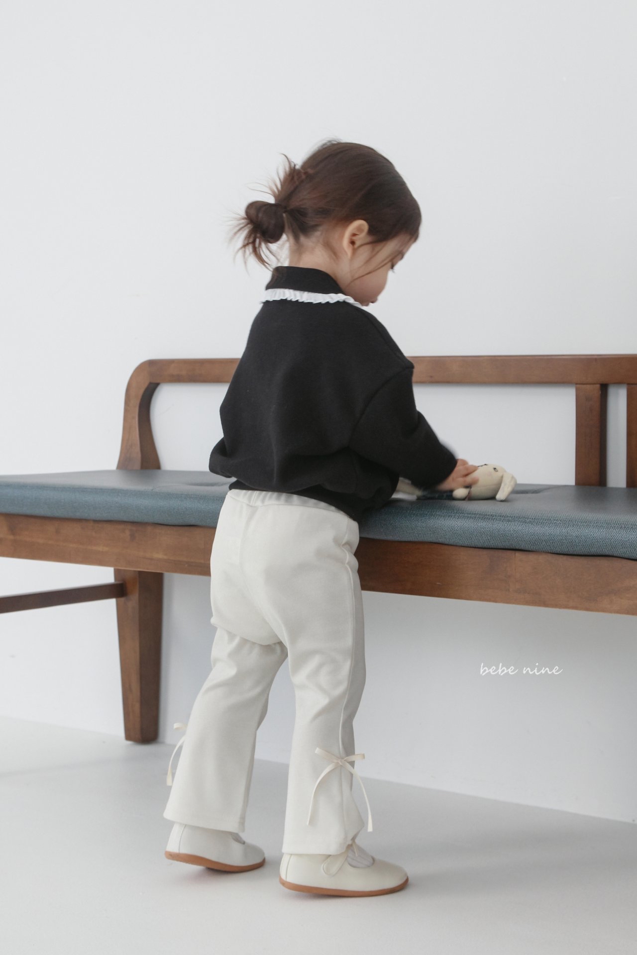 🌸預訂 韓國直送🌸🇰🇷Bebenine兩色絲帶喇叭褲