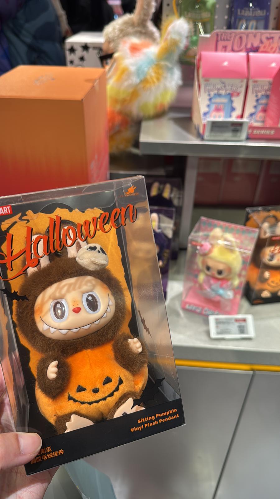 ✨連線商品需補運費✨POP MART Labubu 萬聖節限定 南瓜坐姿 搪膠絨毛吊飾