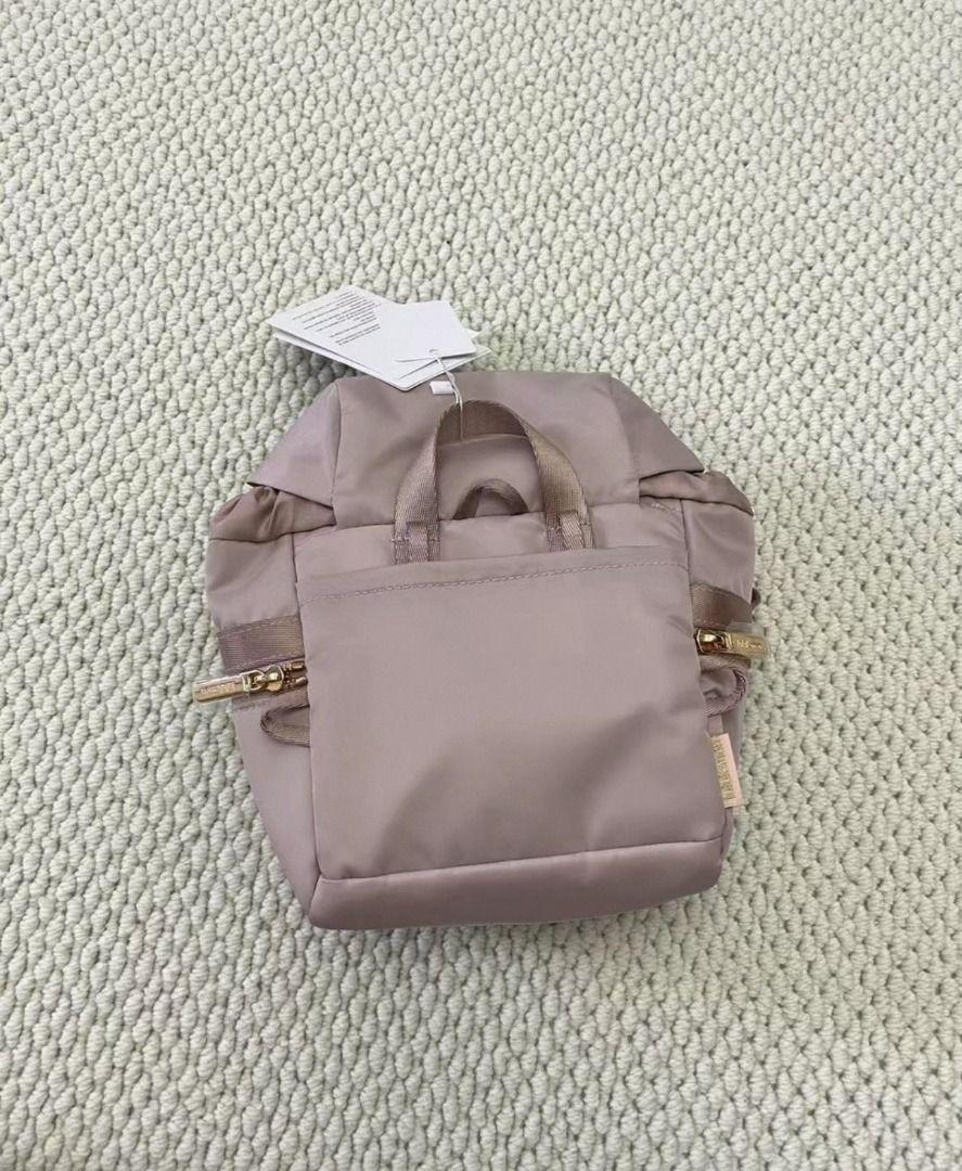 $155隻。lulu wunderlust mini雙肩包