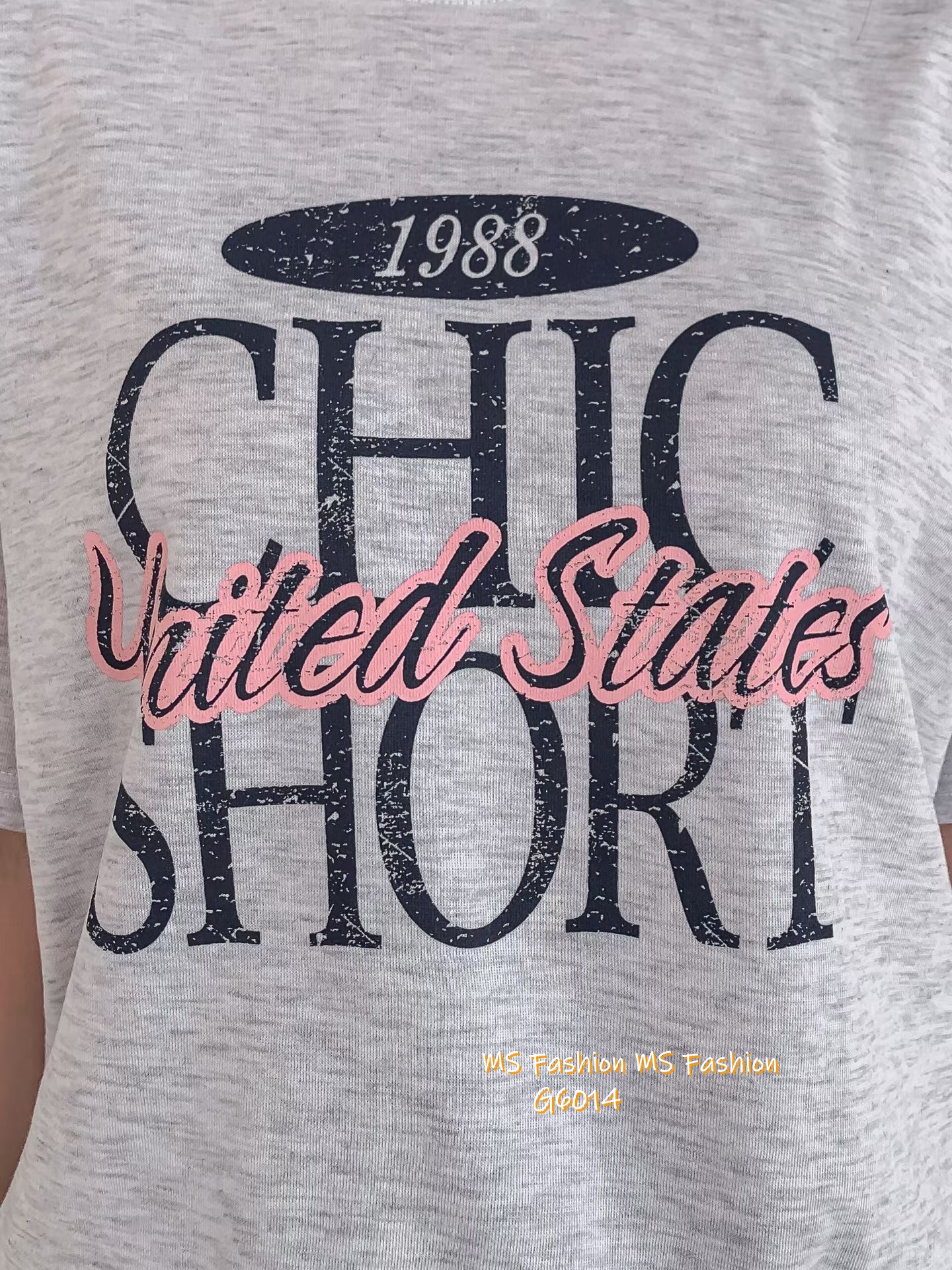 G6014 韓國🇰🇷拼色字母print top