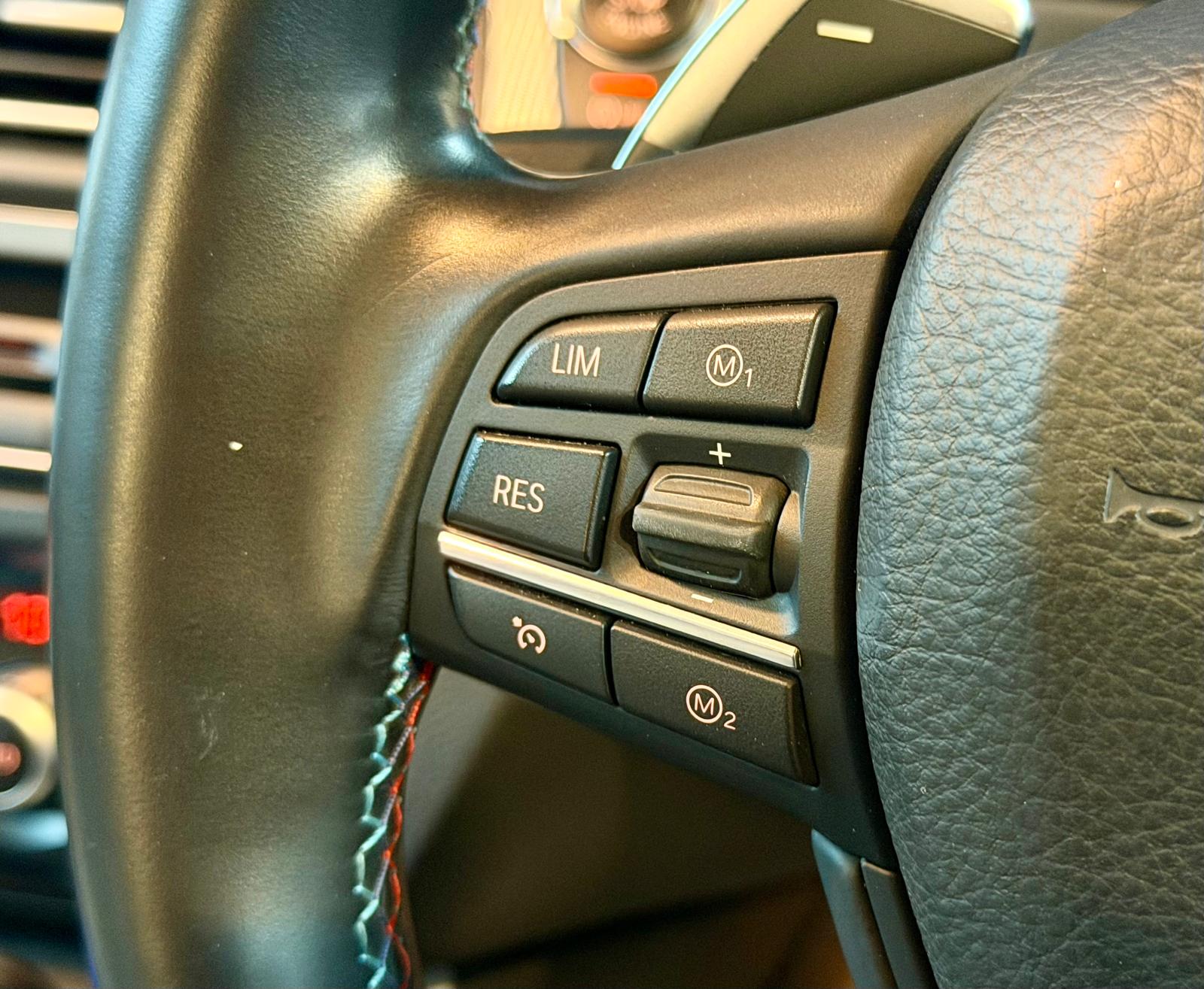 B.M.W. M5 Saloon (F10) 2012