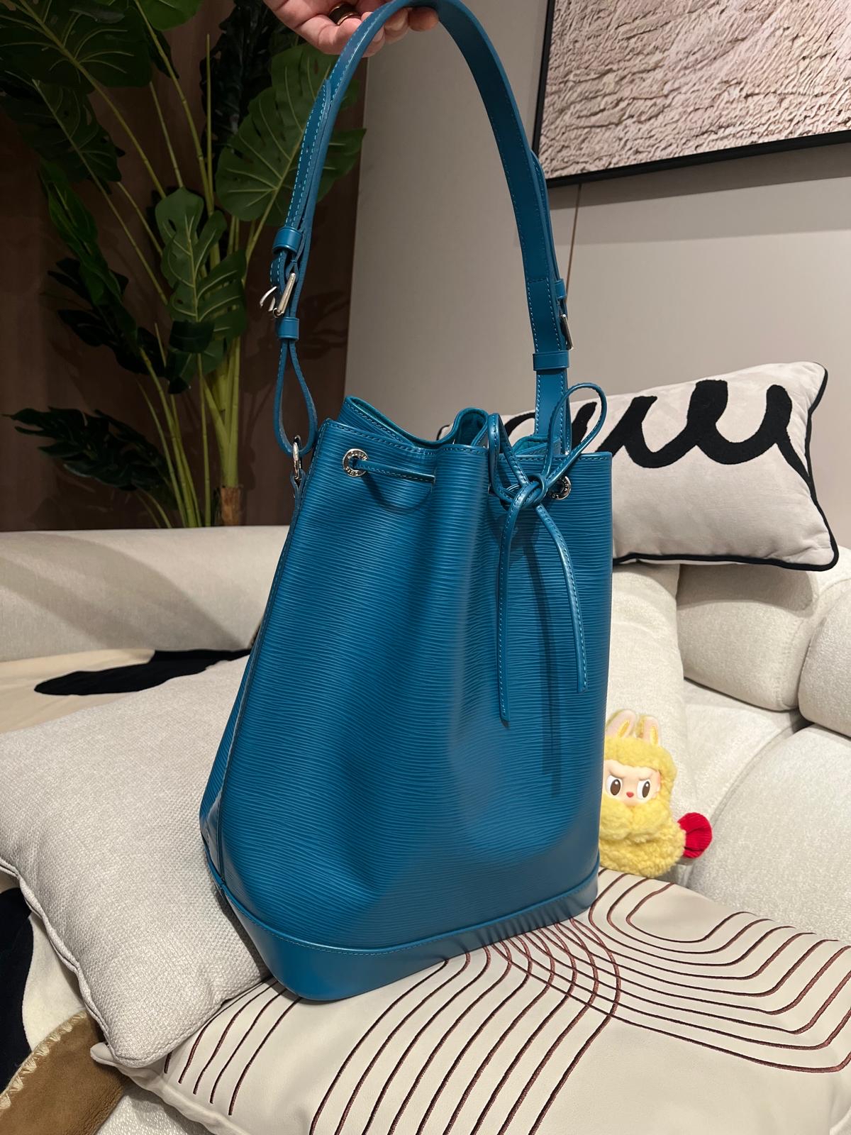 Lv Noe mm bucket bag epi leather 100%Authentic, 95%new ✅Dust bag