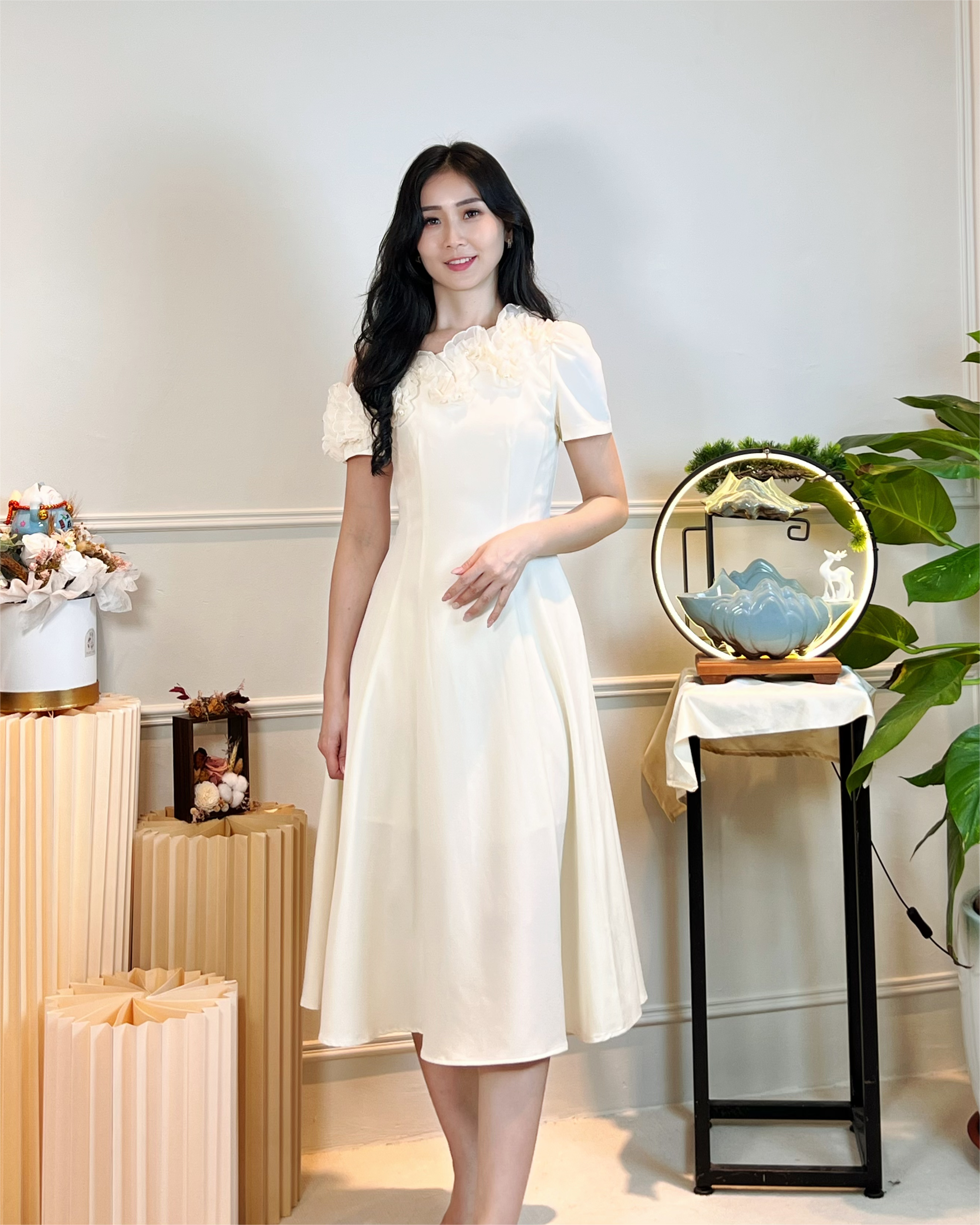 5093 3D Floral Chiffon Appliqué Midi Dress