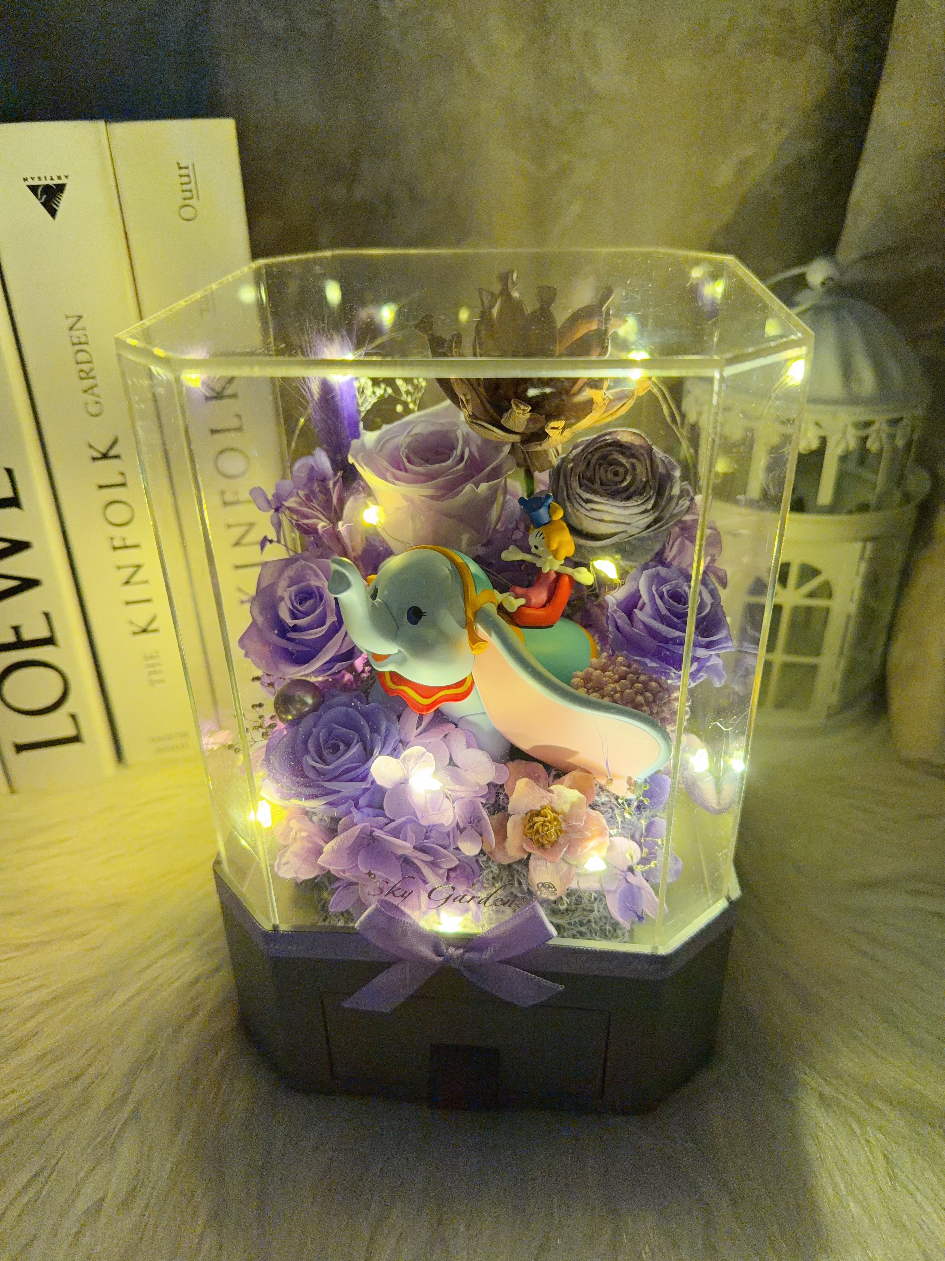 小飛象紫色永生花飾物八角花盒