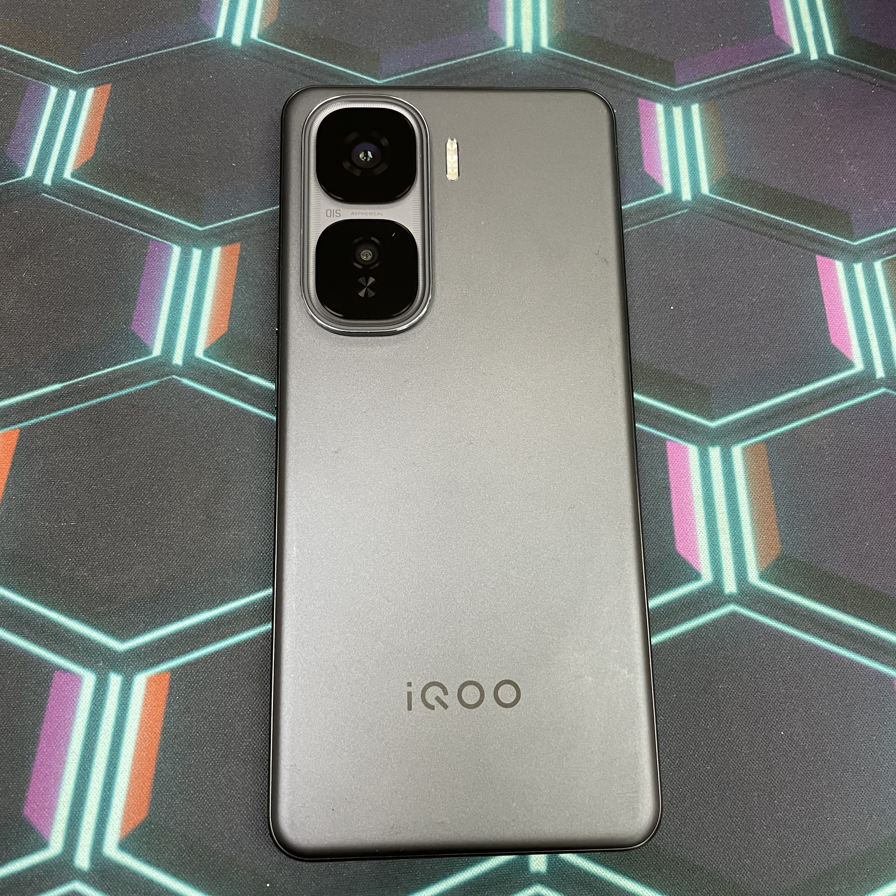 *8146 Vivo iQoo Neo 10 完美機 12+256GB 黑色 black