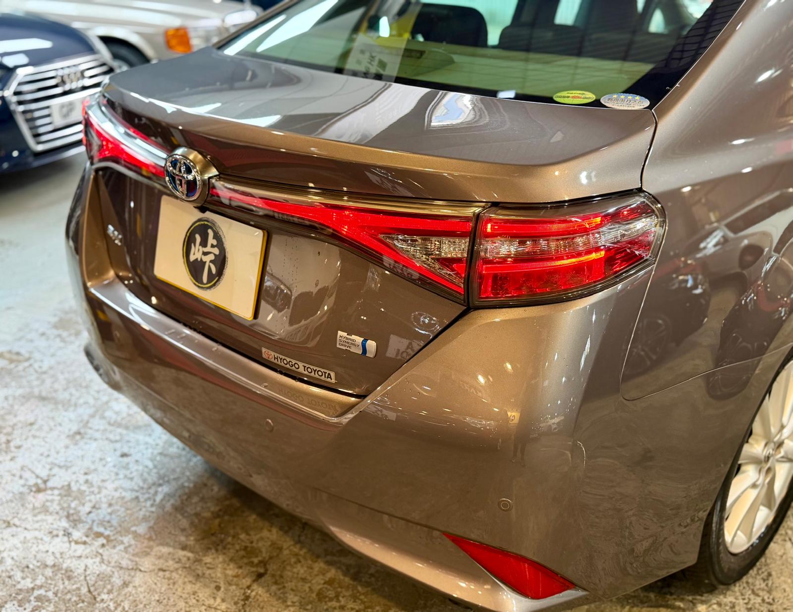 Toyota Sai Hybrid 2014